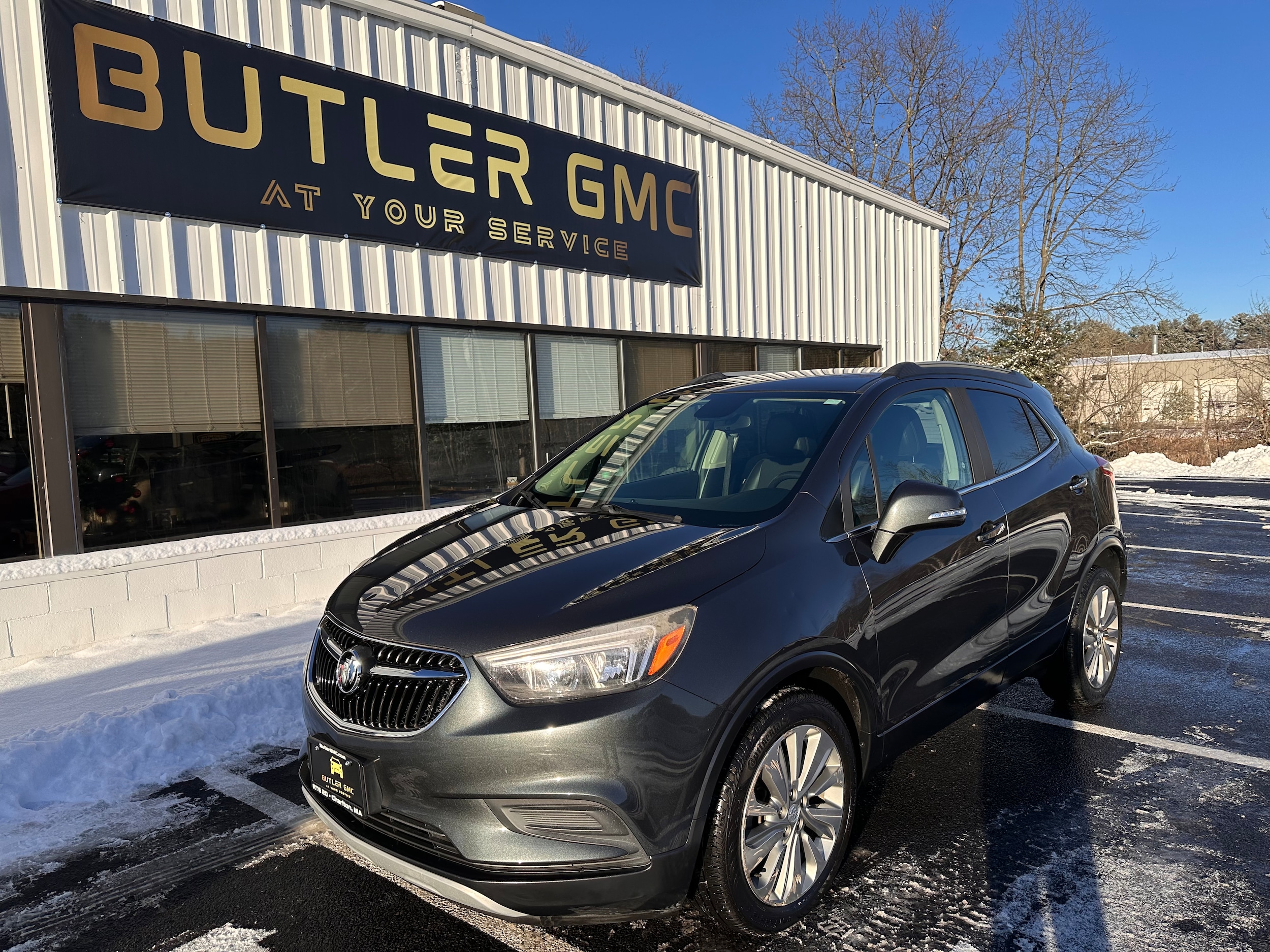 2018 Buick Encore Preferred's photo