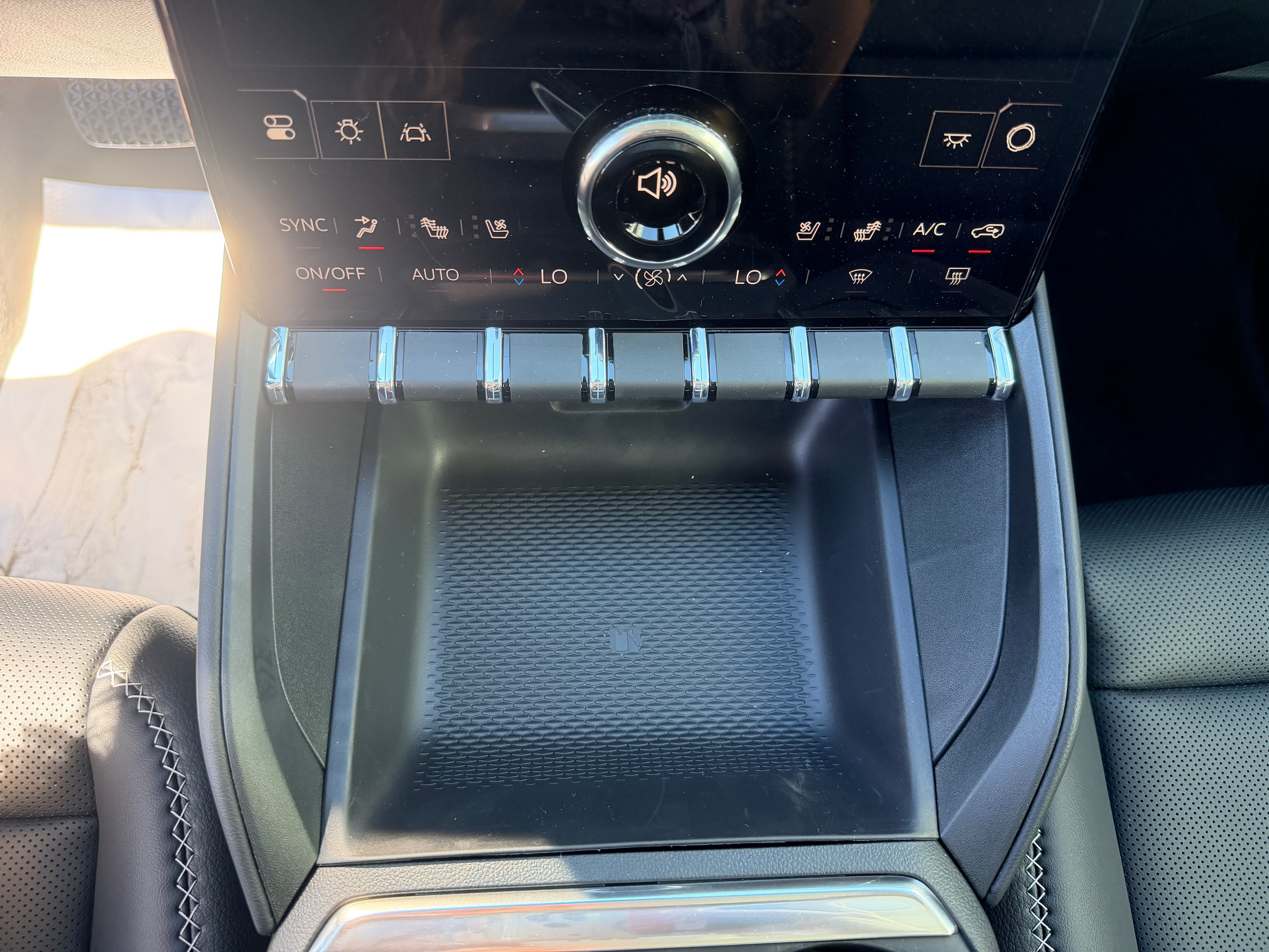 2026 GMC Terrain Denali - Photo 16