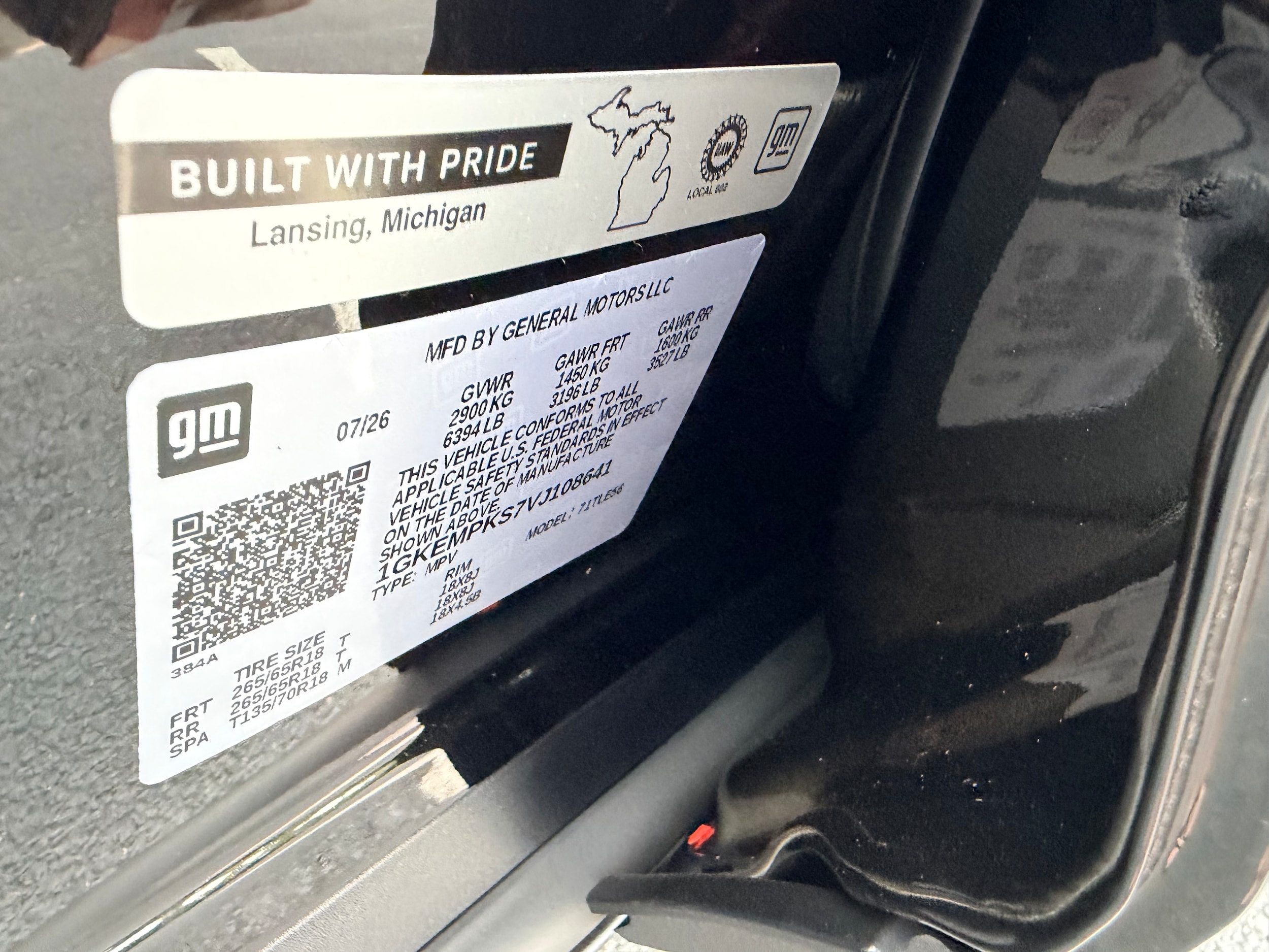 2027 GMC Acadia AT4 - Photo 35