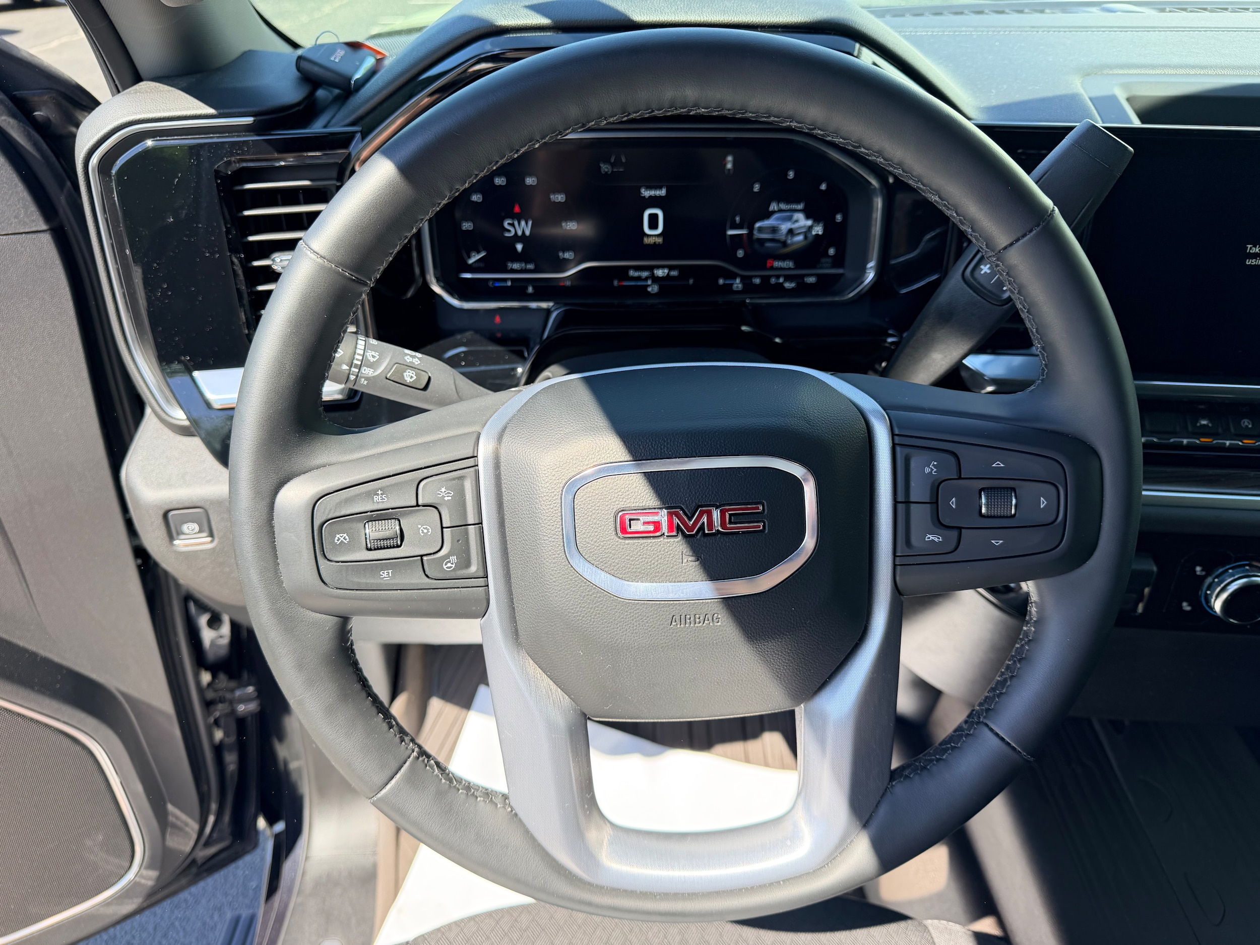 2025 GMC Sierra 1500 Elevation - Photo 12