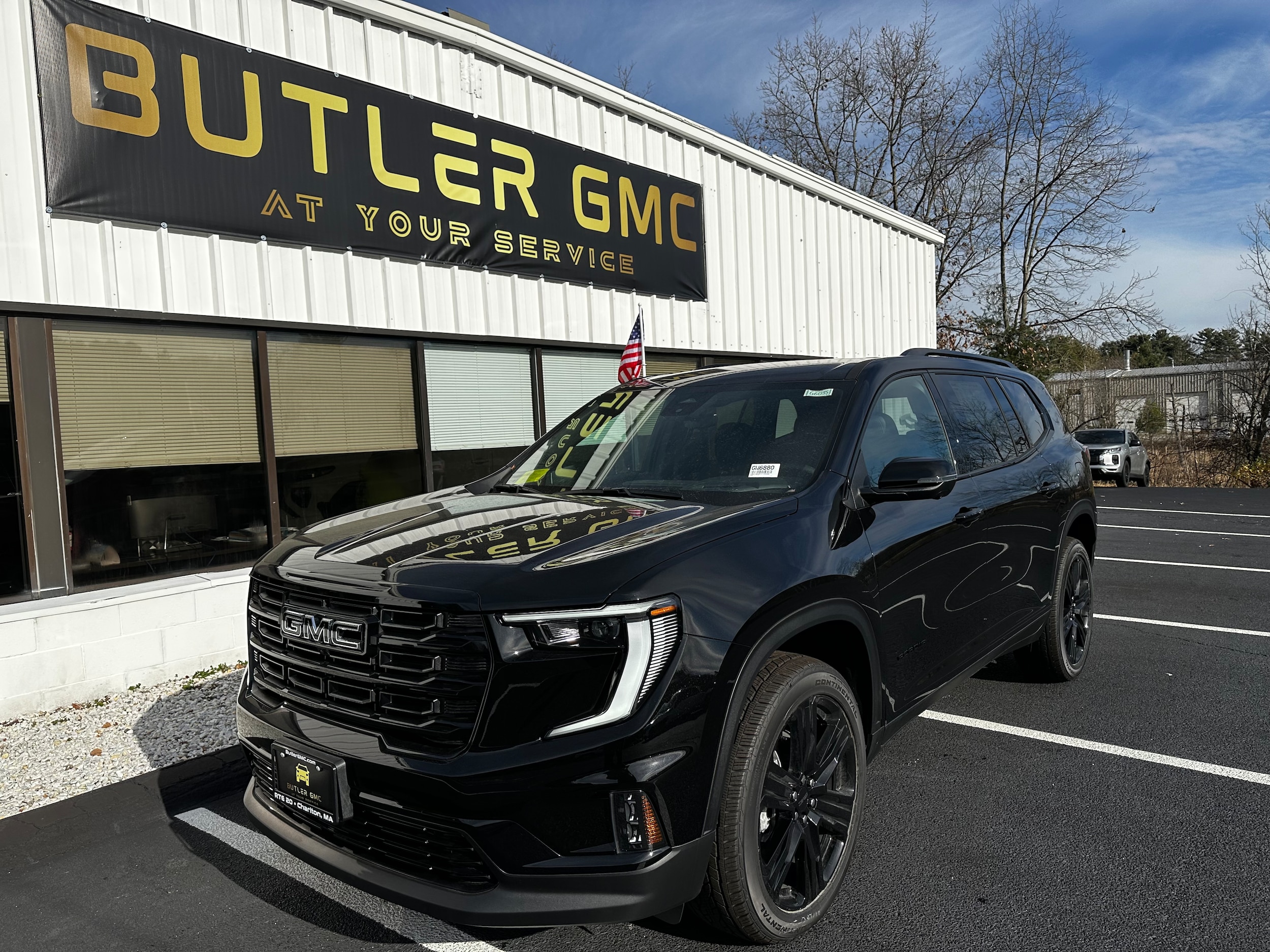 2026 GMC Acadia Elevation's photo