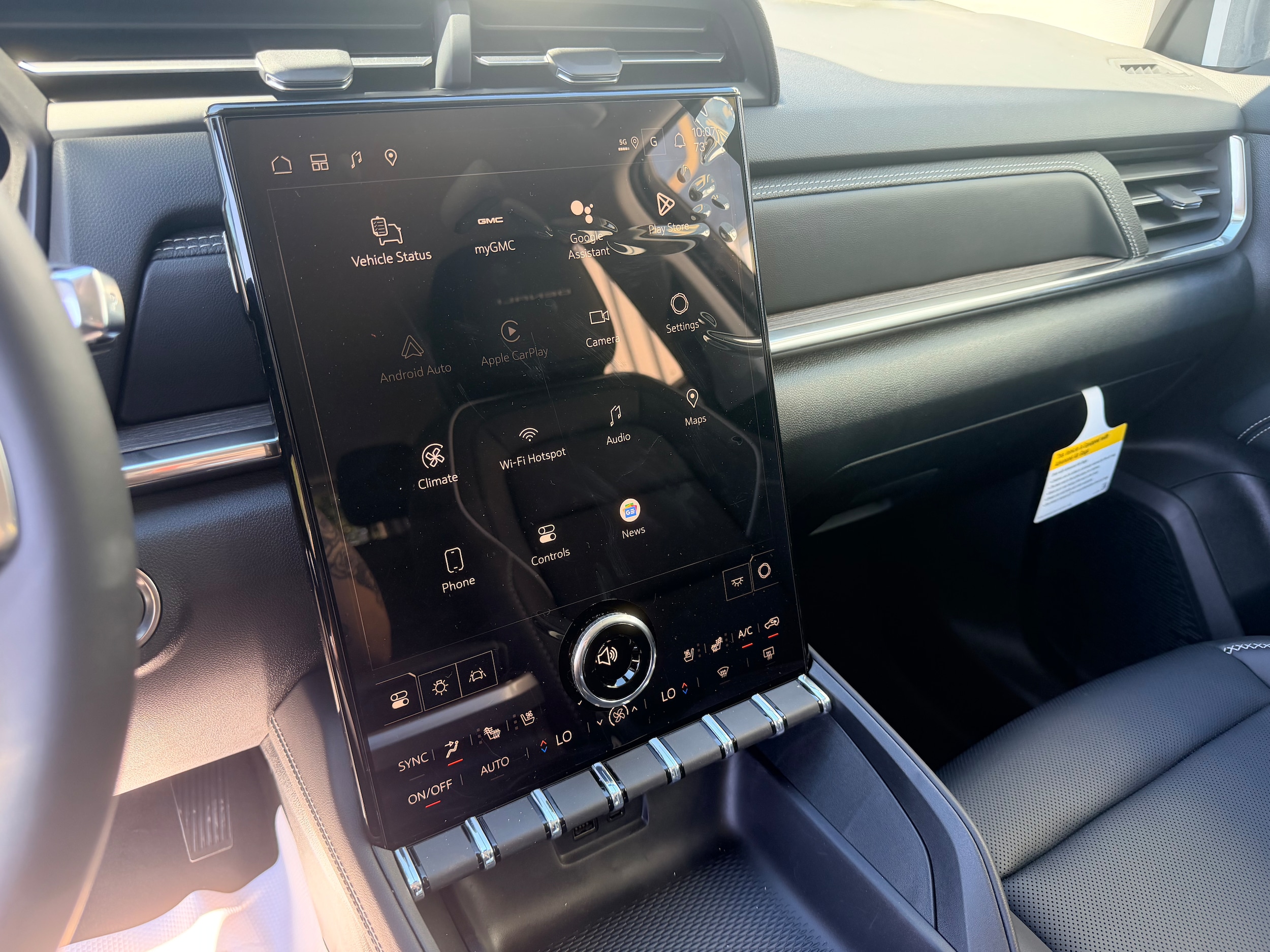 2026 GMC Terrain Denali - Photo 15