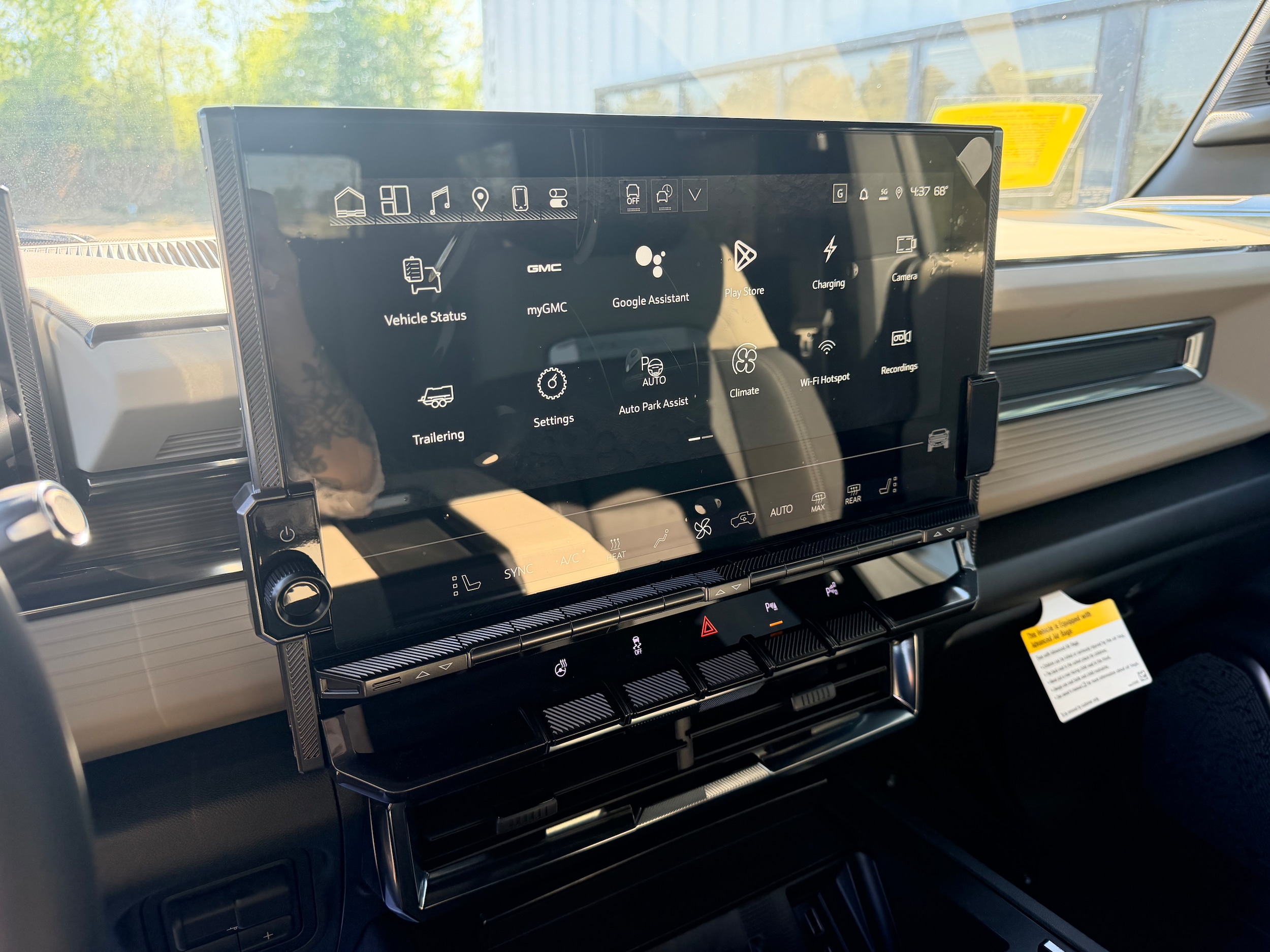 2026 GMC HUMMER EV 2X - Photo 15