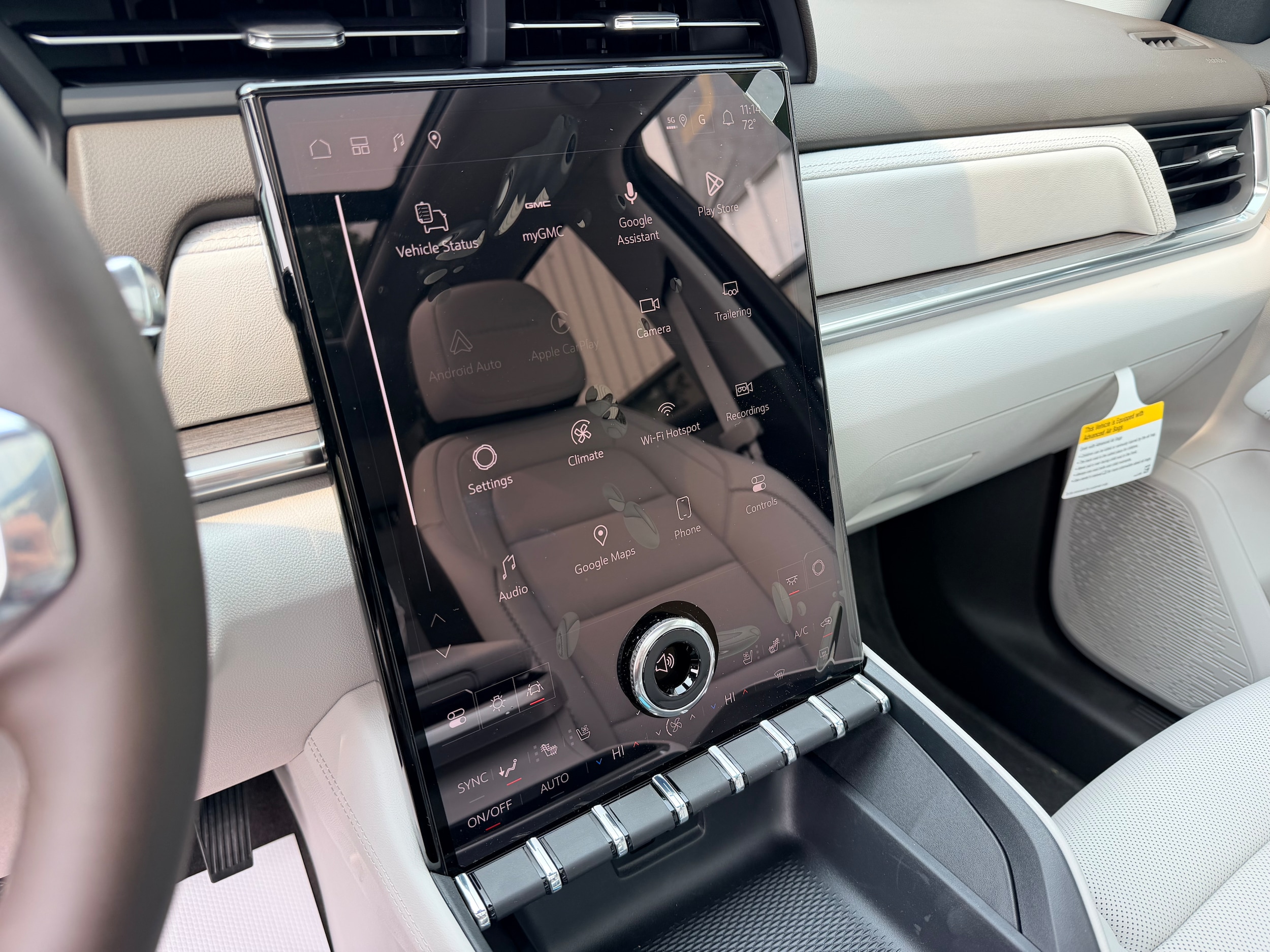 2027 GMC Terrain Denali - Photo 16
