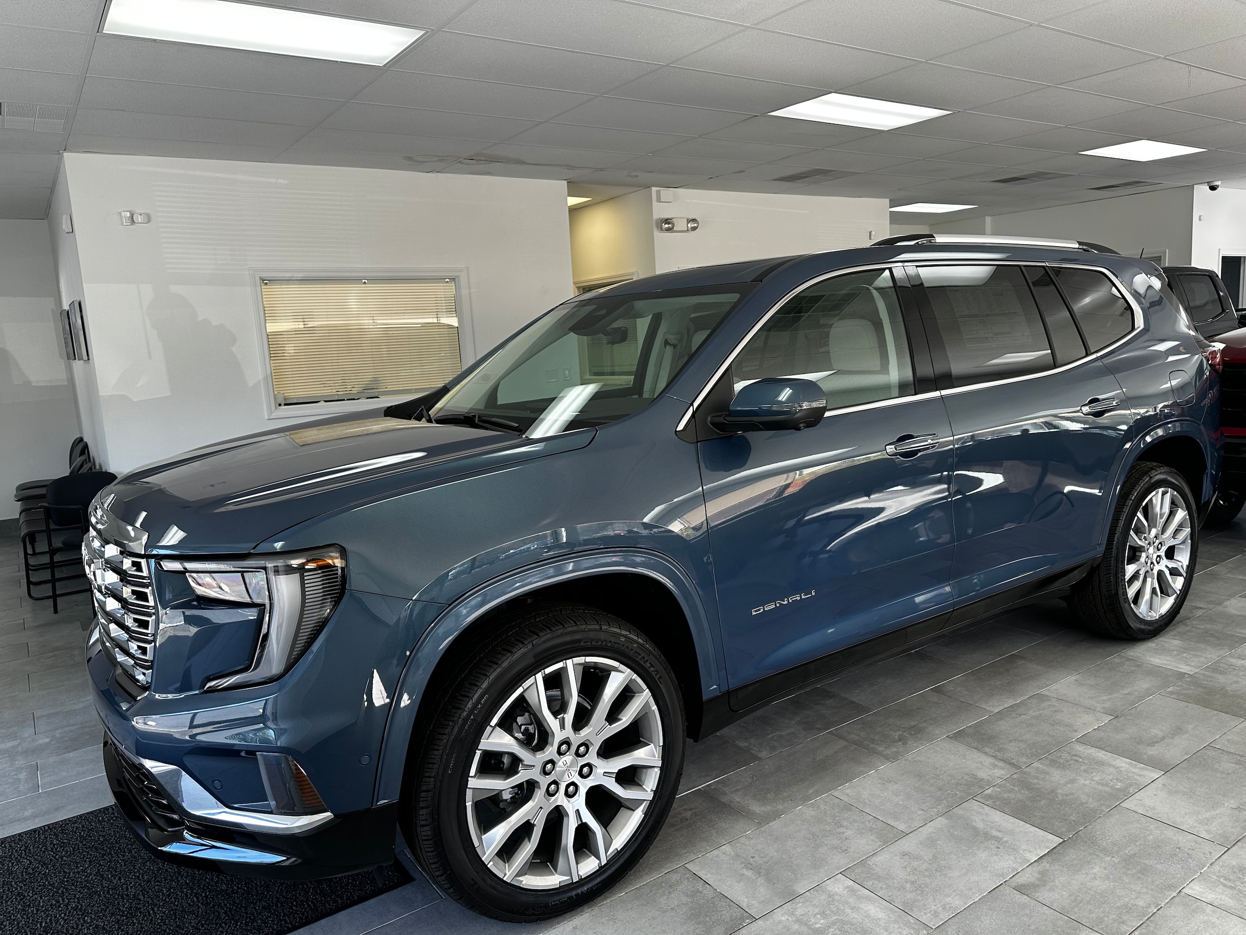 2026 GMC Acadia Denali's photo