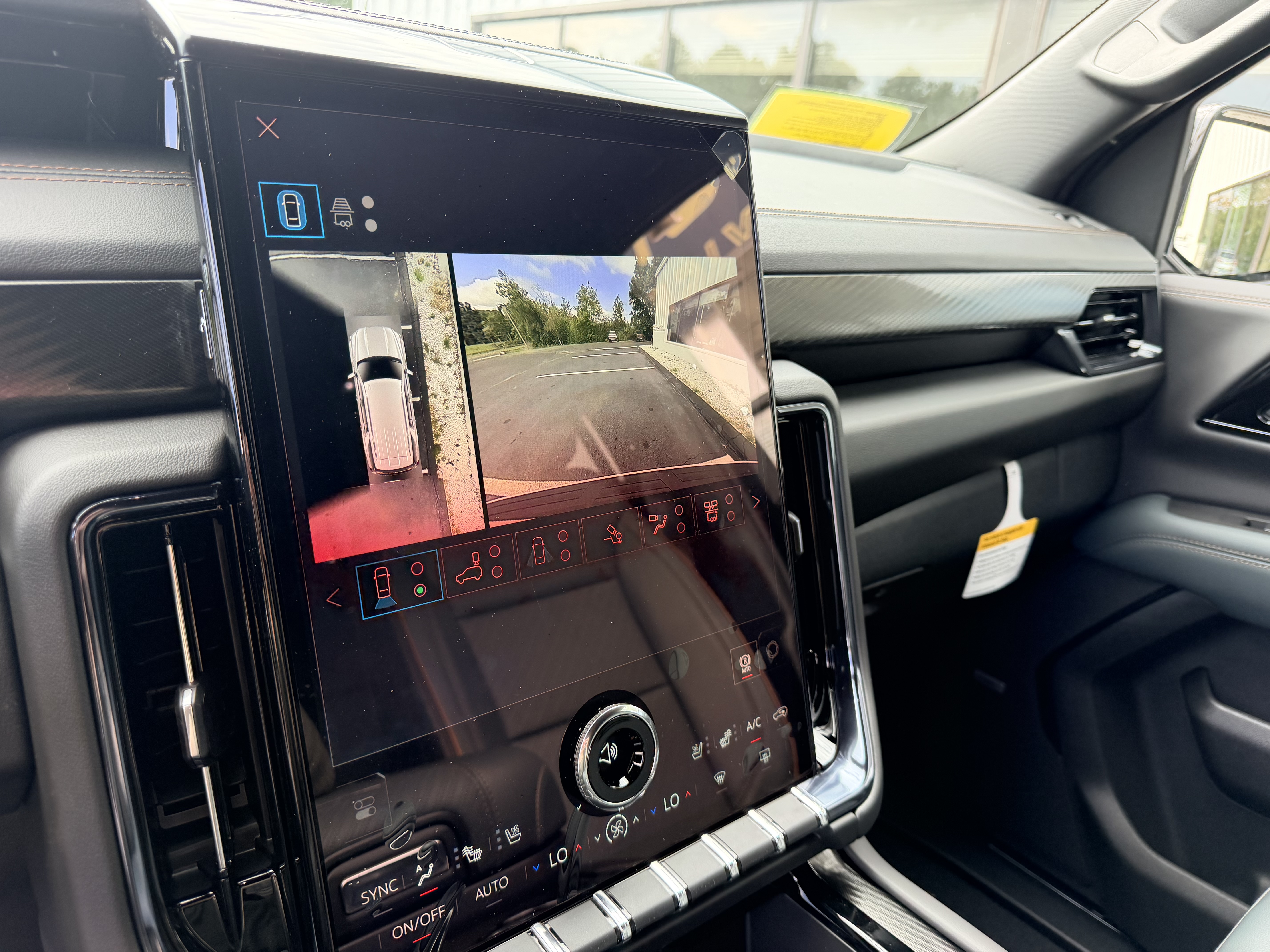 2026 GMC Yukon AT4 - Photo 20