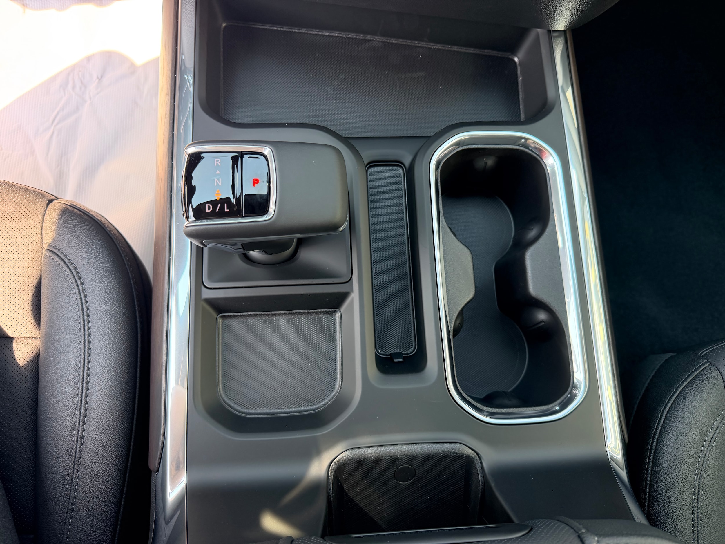 2026 GMC Sierra 1500 SLT - Photo 17