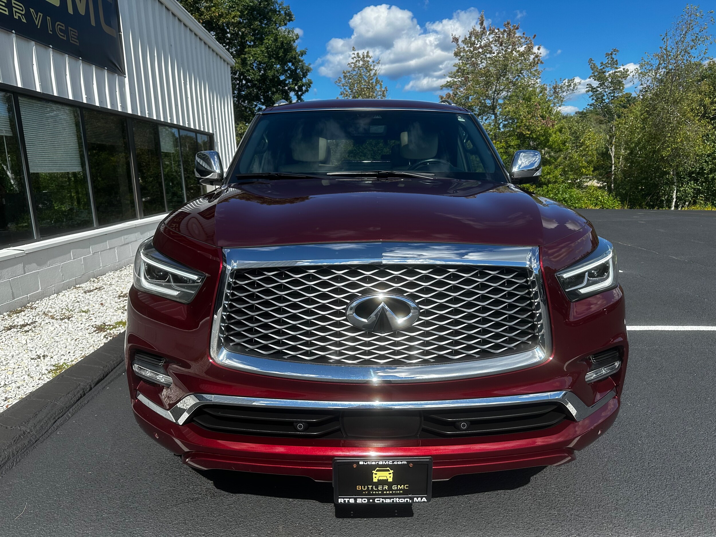 2022 Infiniti QX80 Sensory photo 3