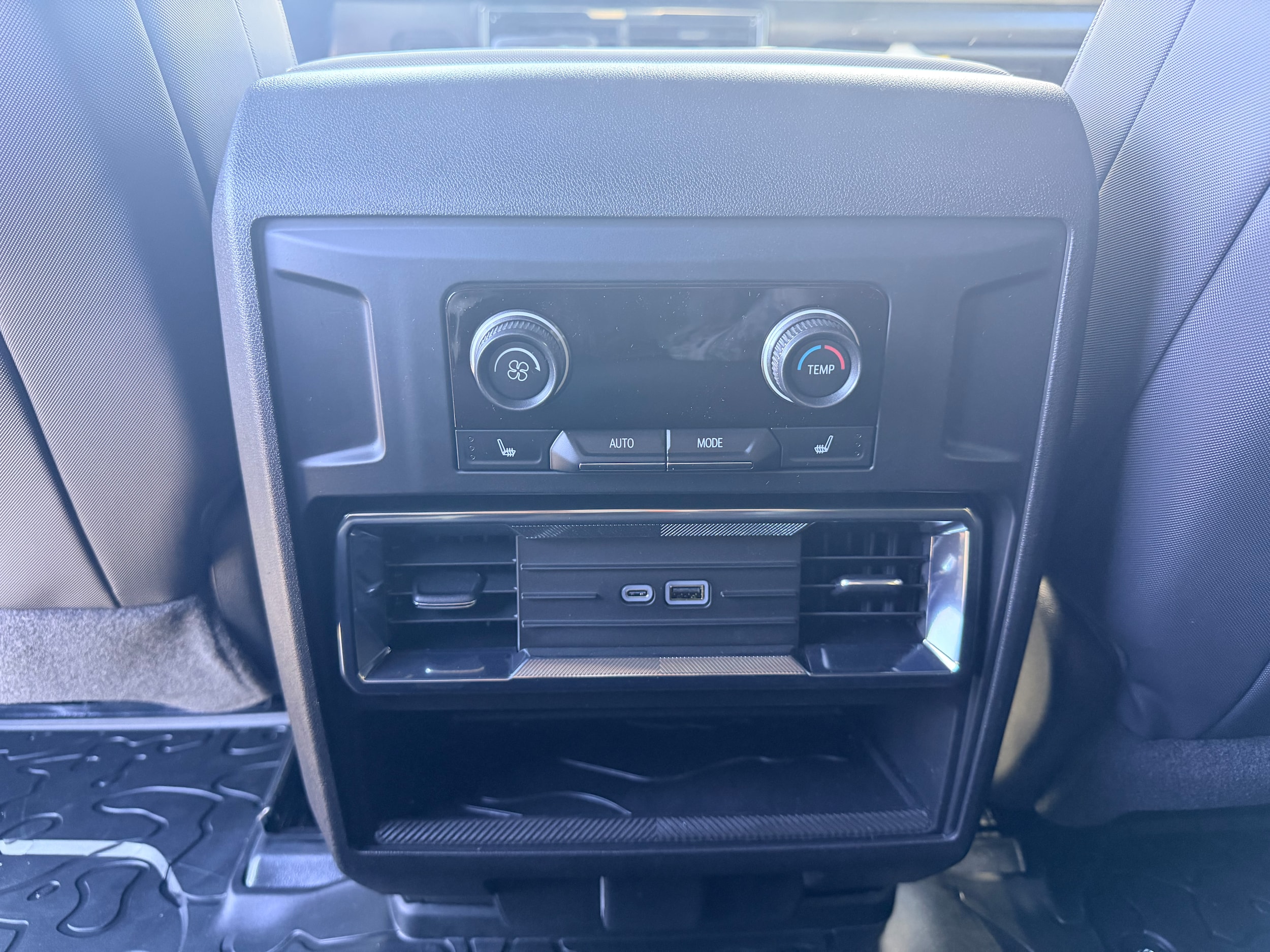 2026 GMC HUMMER EV 2X - Photo 28