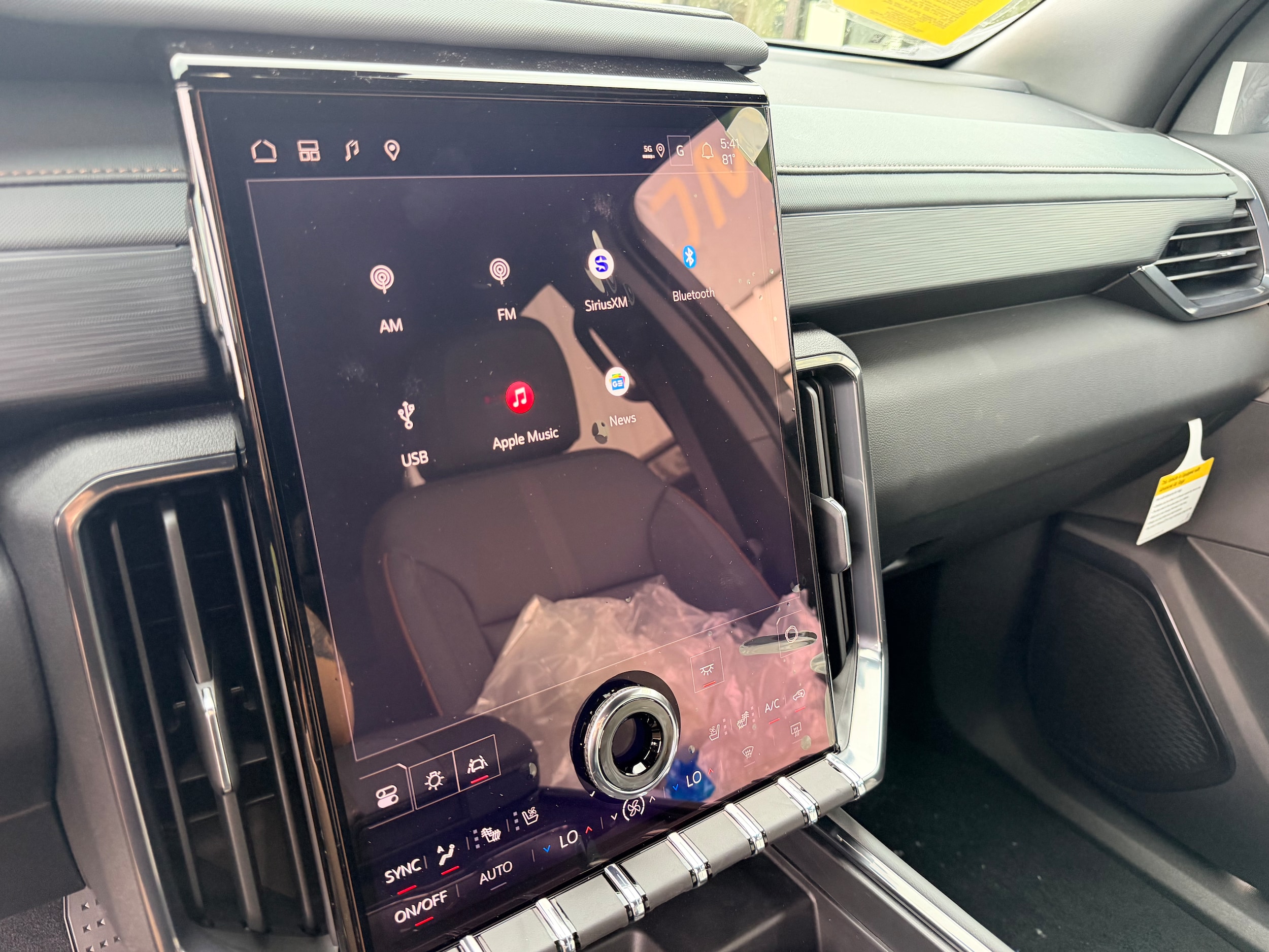 2027 GMC Acadia AT4 - Photo 22