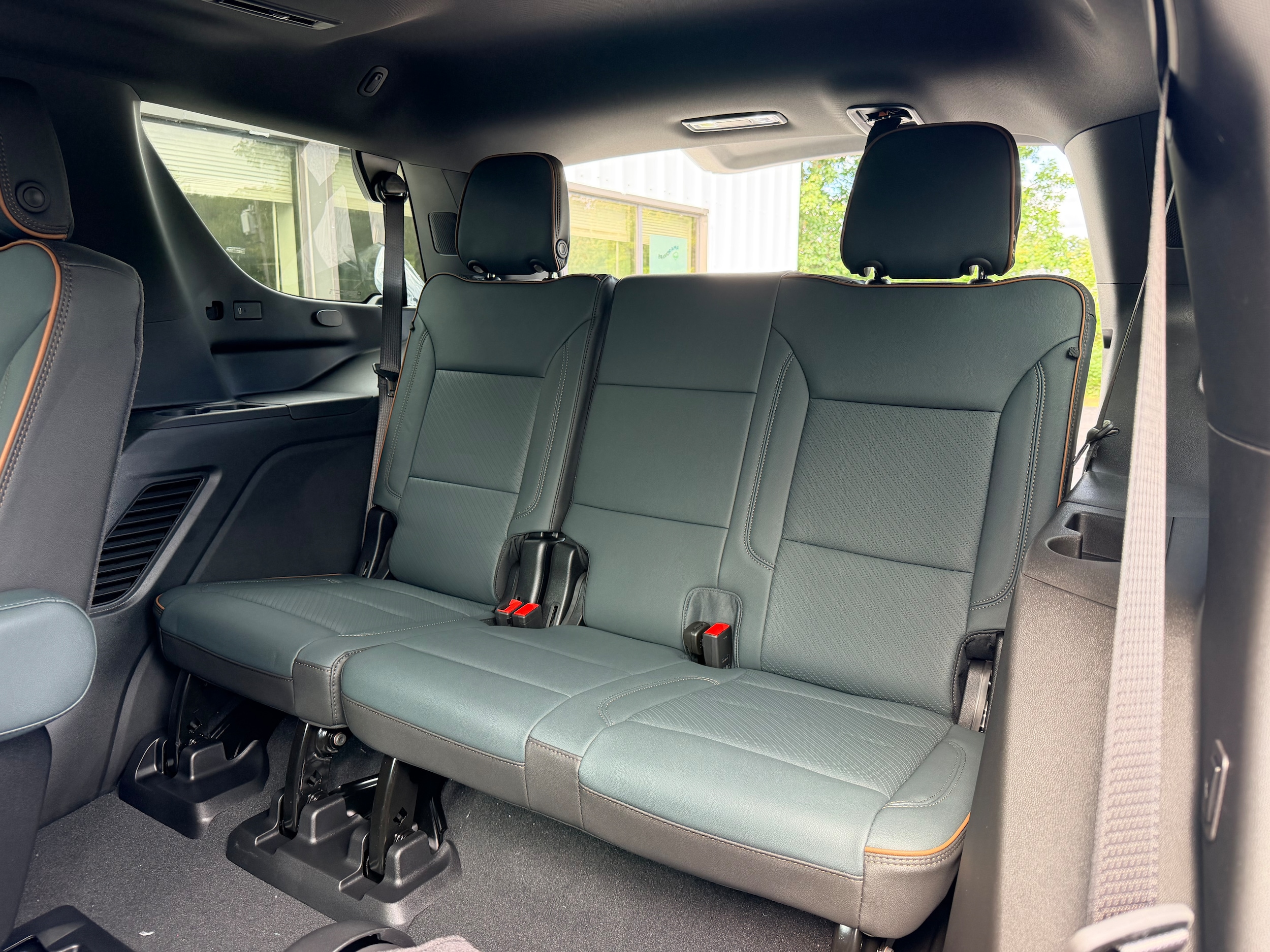 2026 GMC Yukon AT4 - Photo 31