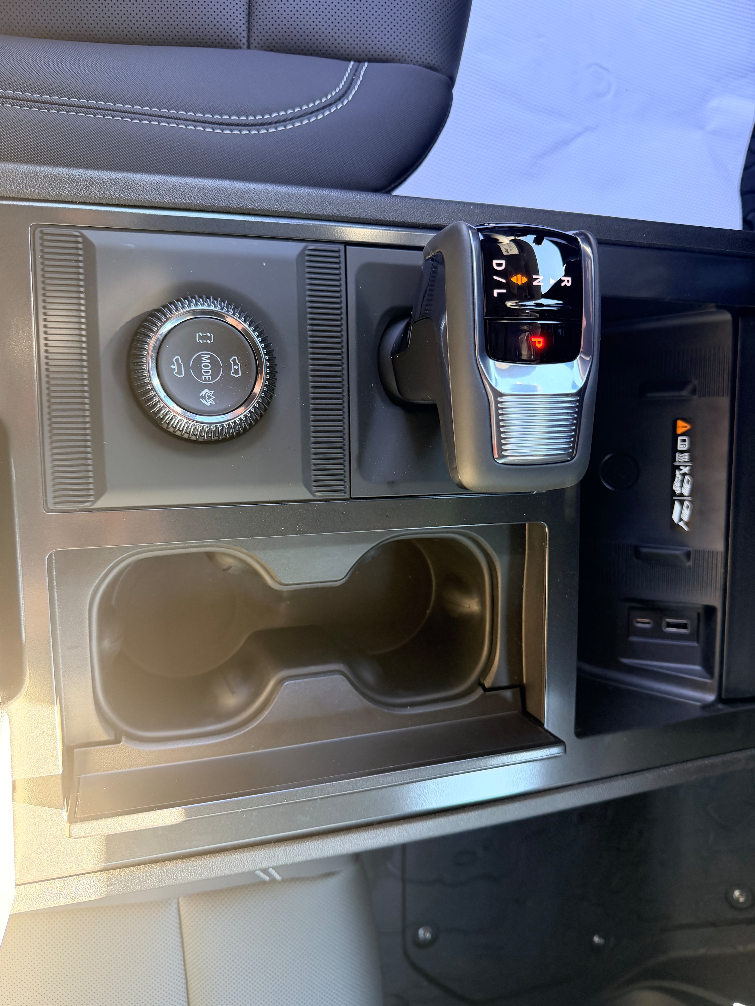 2026 GMC HUMMER EV 2X - Photo 16