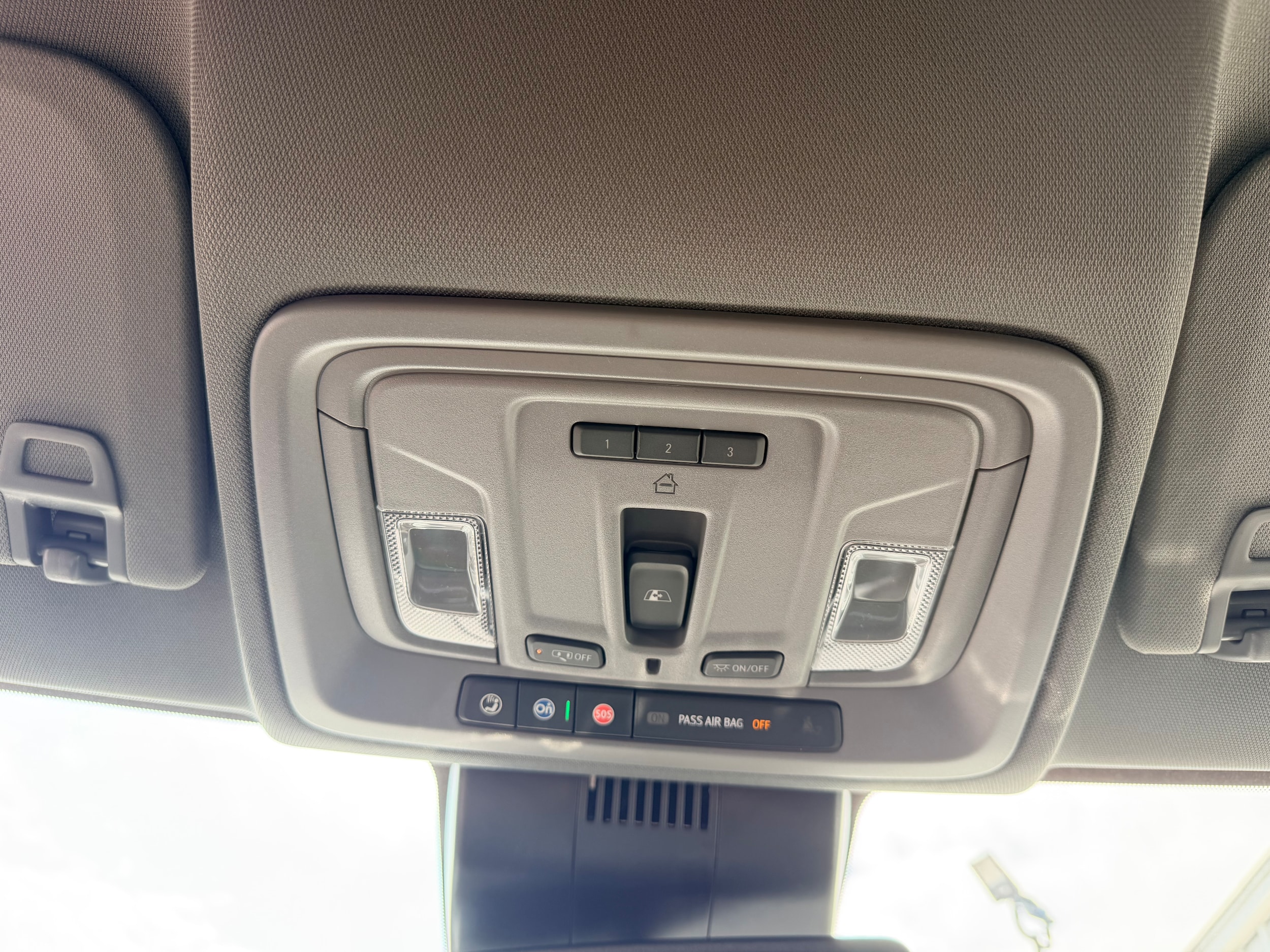 2026 GMC Sierra 1500 SLT - Photo 21