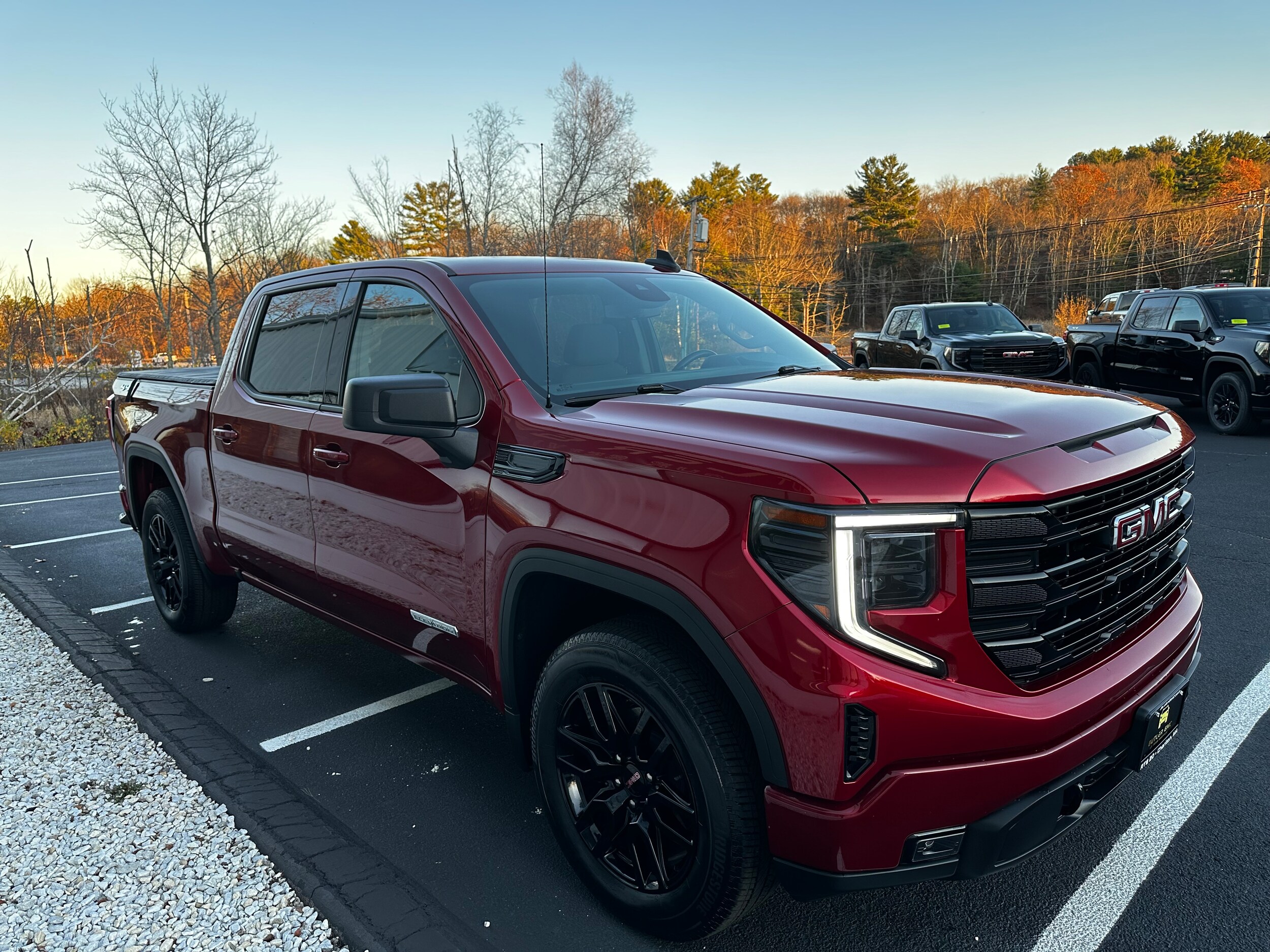 2023 Gmc Sierra 1500 Elevation photo 2