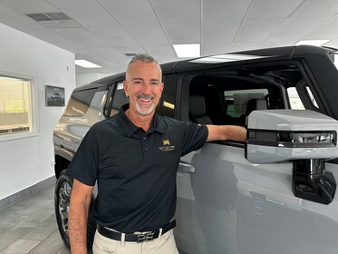Staff member Ray Butler from ID_cc5b3f