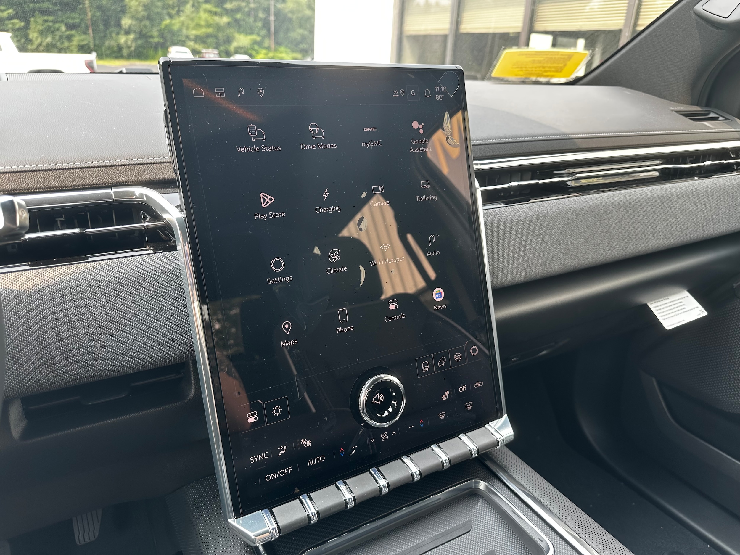 2026 GMC Sierra EV Elevation - Photo 16