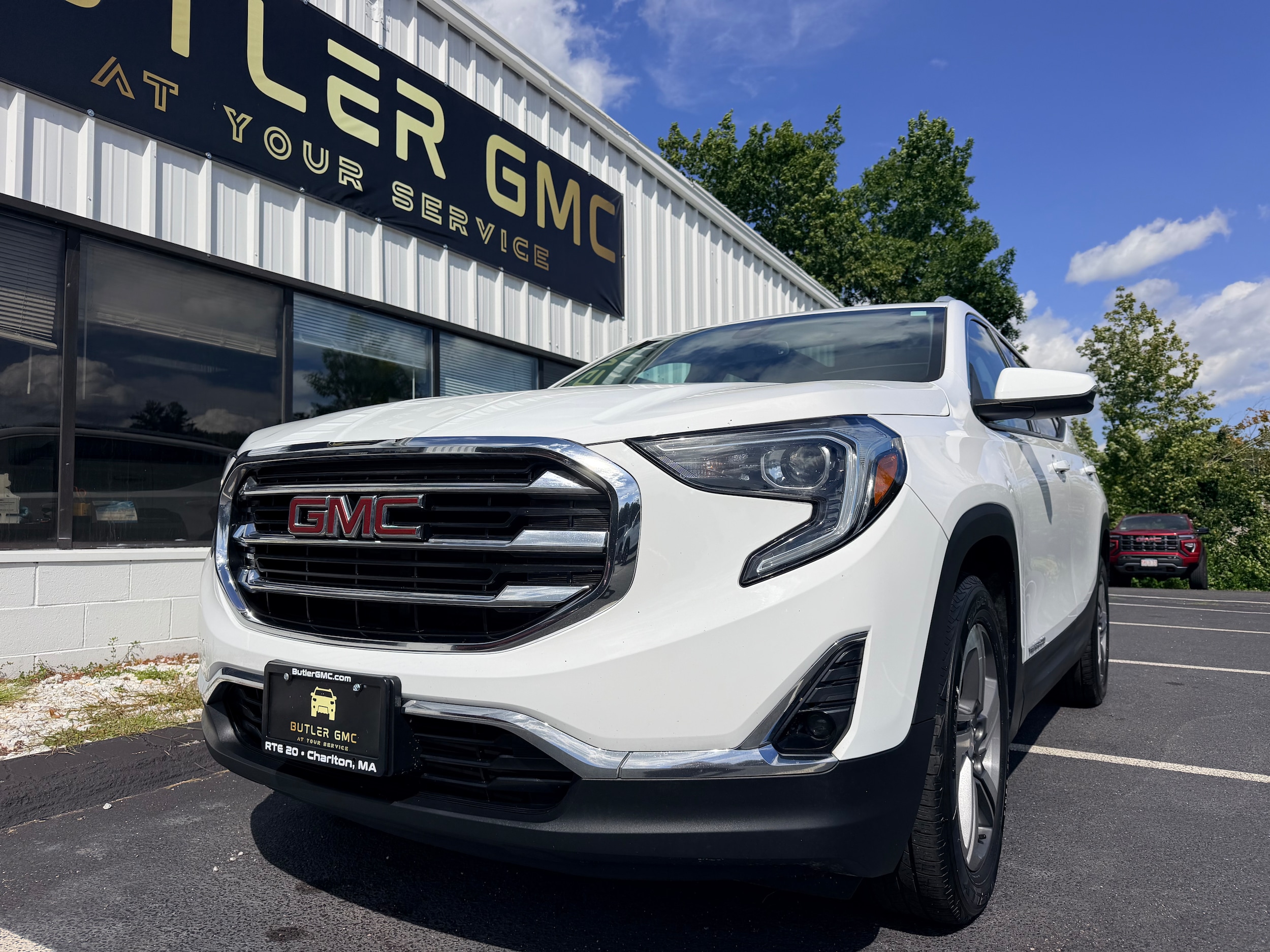 Used 2019 GMC Terrain SLT with VIN 3GKALVEV5KL336511 for sale in Charlton, MA