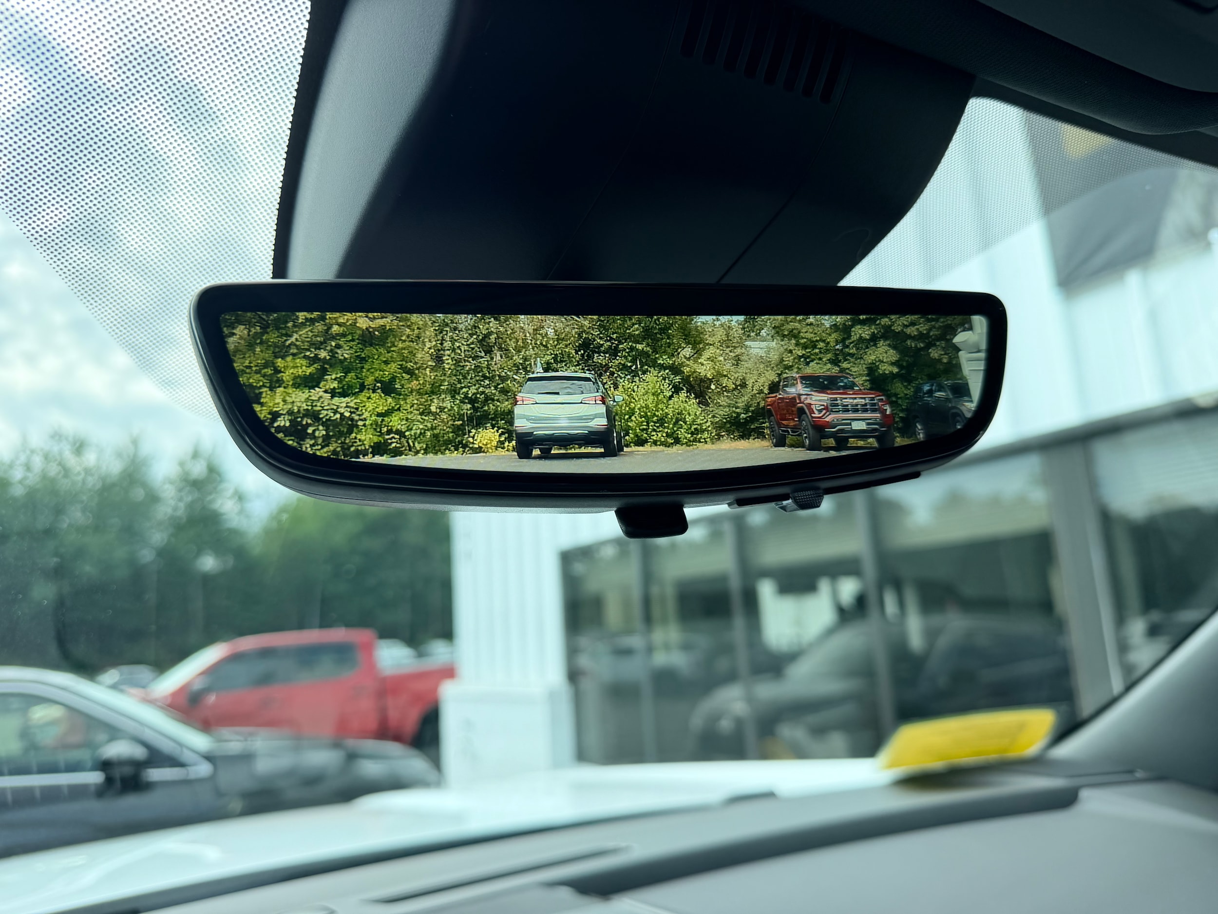 2026 GMC Yukon AT4 - Photo 26