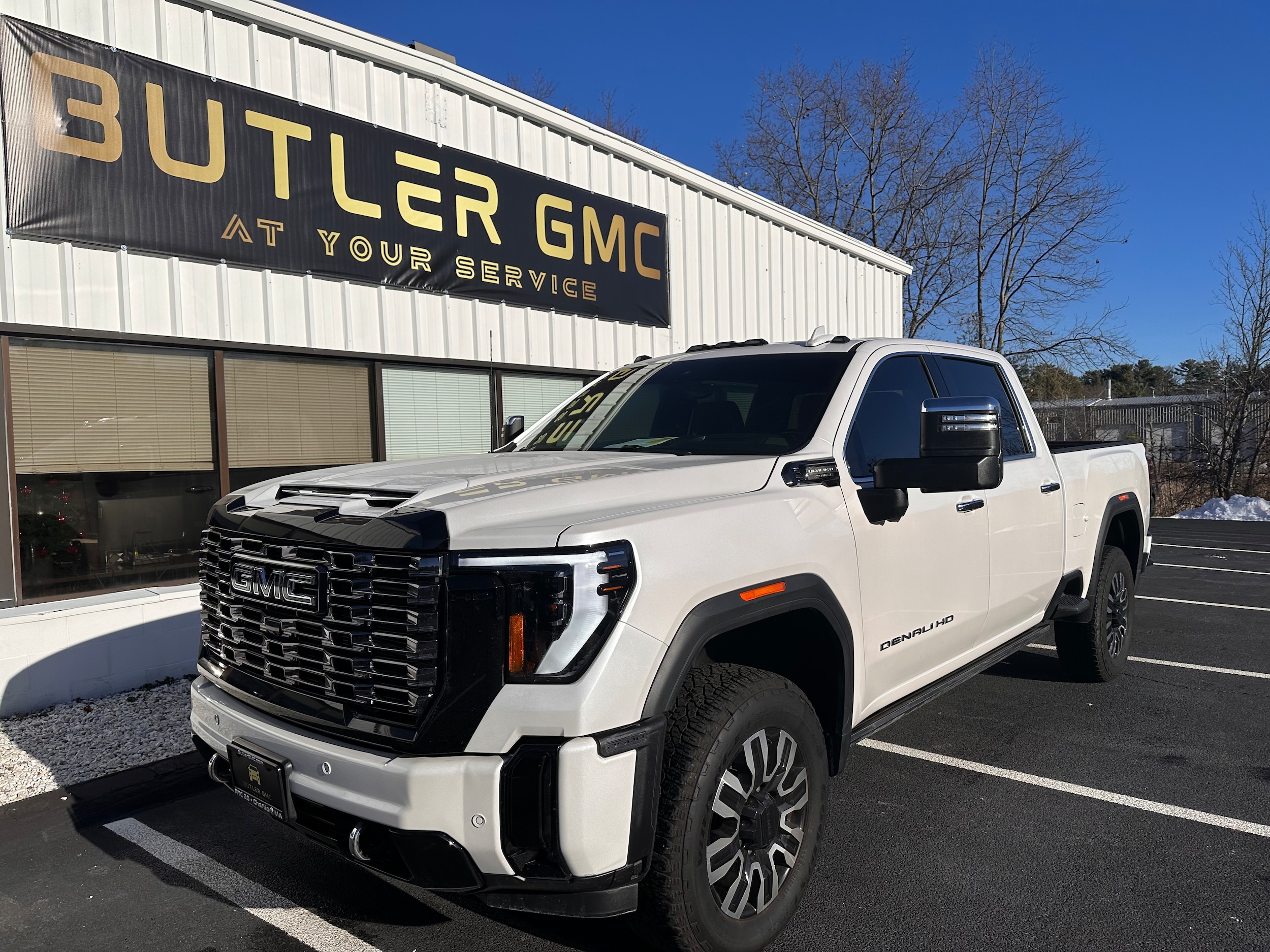 2025 GMC Sierra 2500HD Denali Ultimate's photo