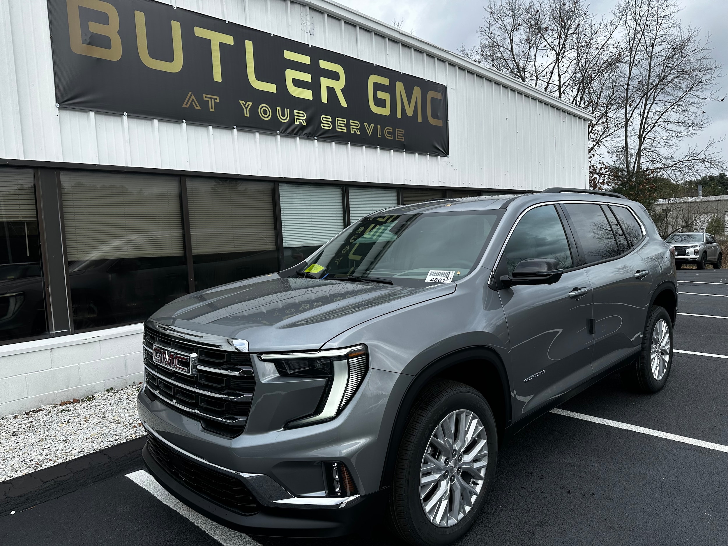 2026 GMC Acadia Elevation's photo