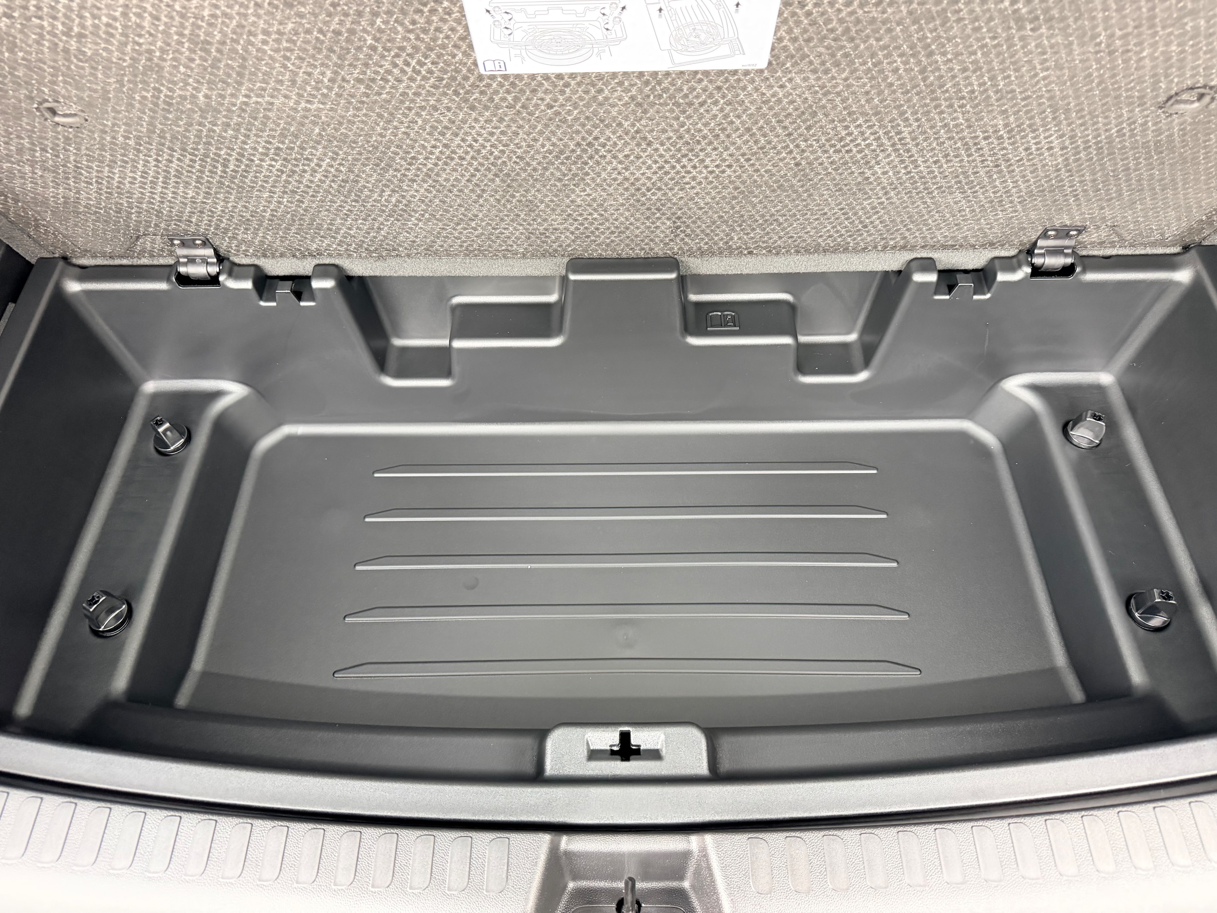 2027 GMC Acadia AT4 - Photo 32