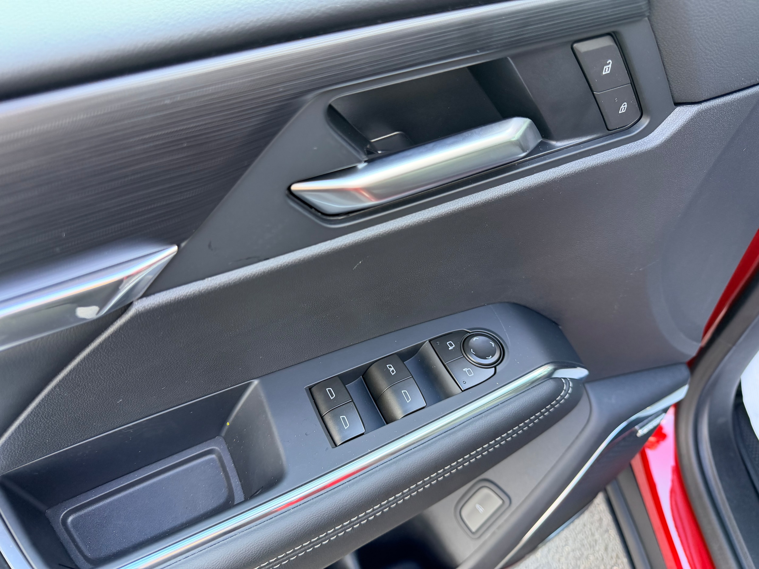 2026 GMC Acadia Elevation - Photo 7
