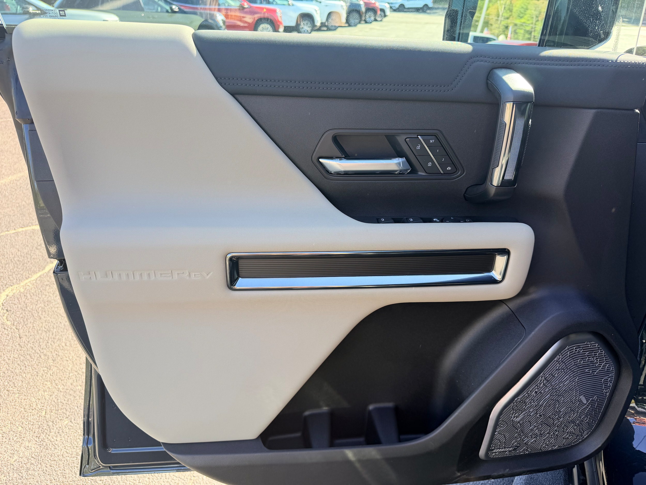 2026 GMC HUMMER EV 2X - Photo 6