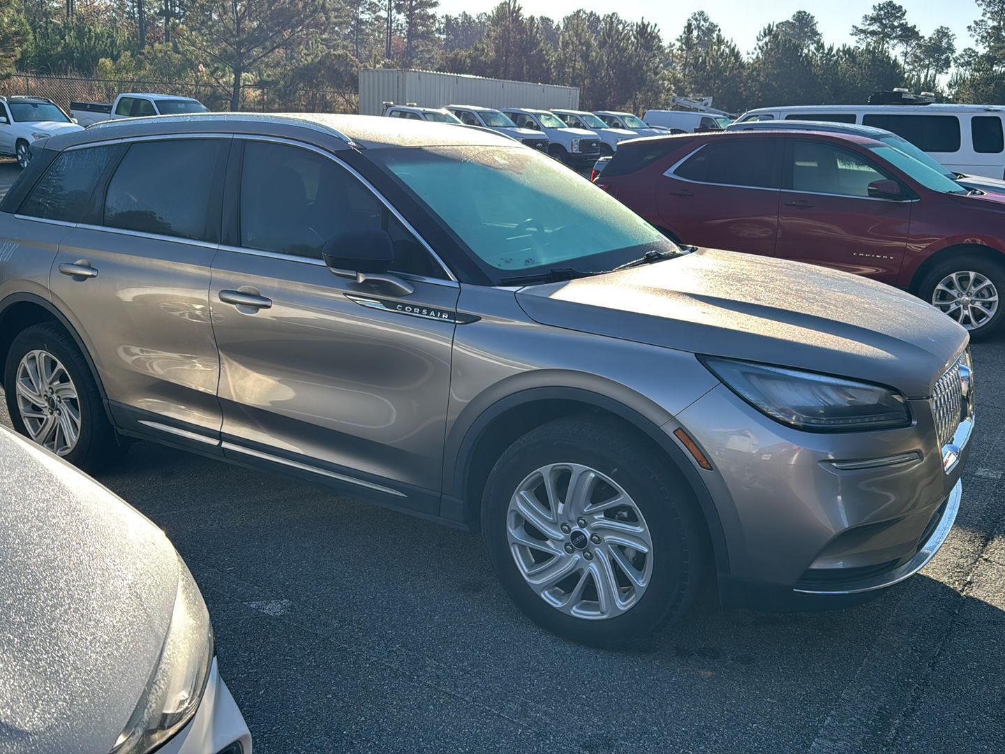 2020 Lincoln Corsair Standard photo 3