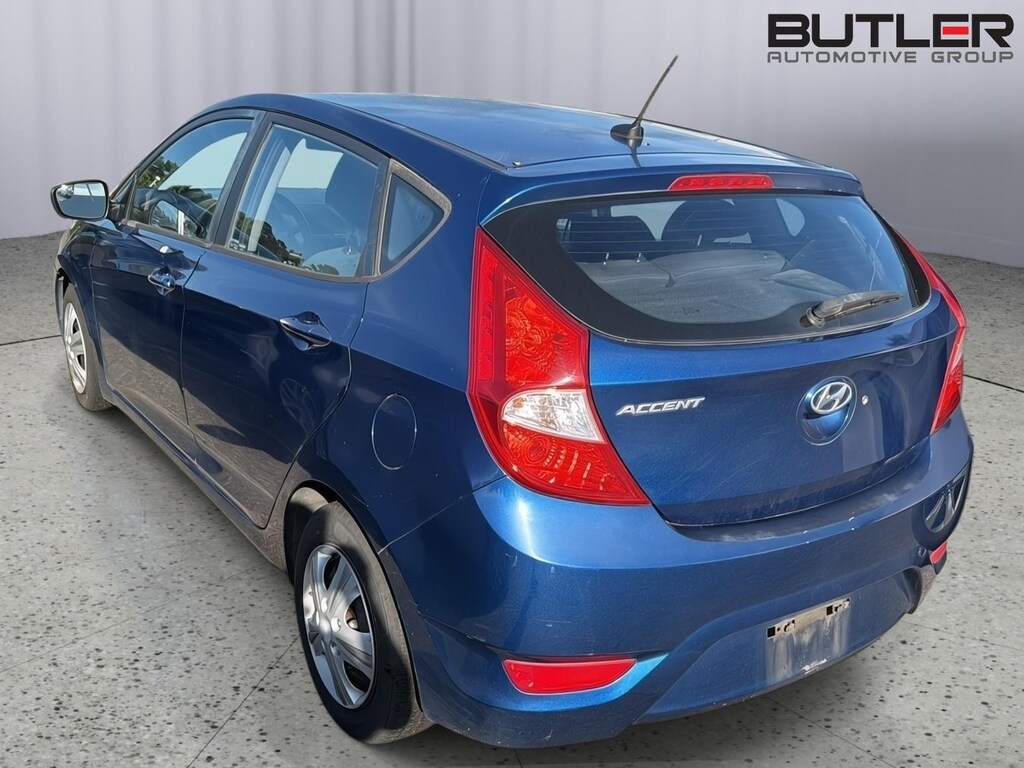 Used 2016 Hyundai Accent SE Hatchback