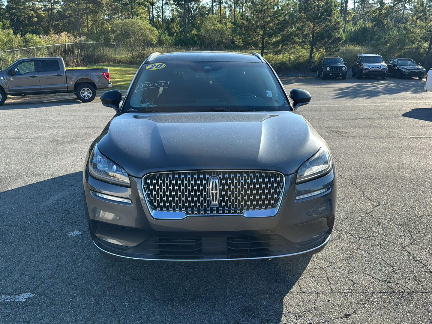 2020 Lincoln Corsair Standard photo 3