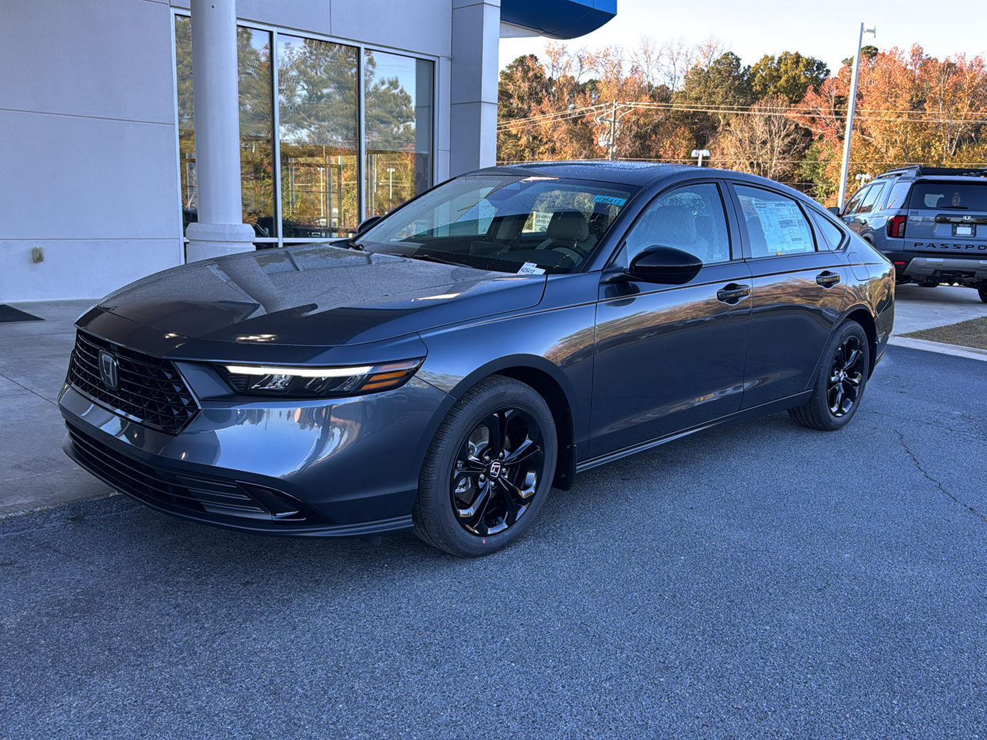 2025 Honda Accord SE's photo