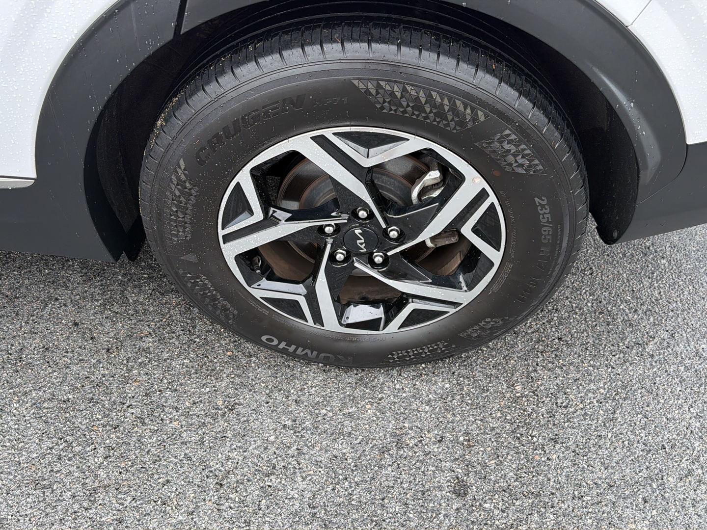 2025 Kia Sportage LX - Photo 35