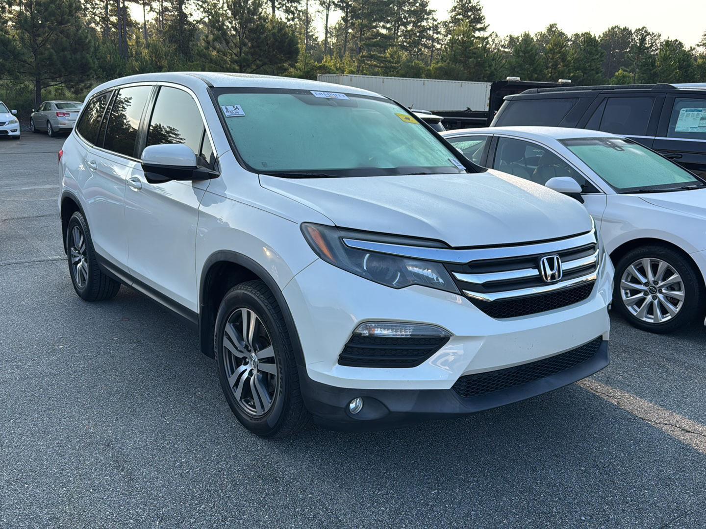 2017 Honda Pilot EX-L photo 4