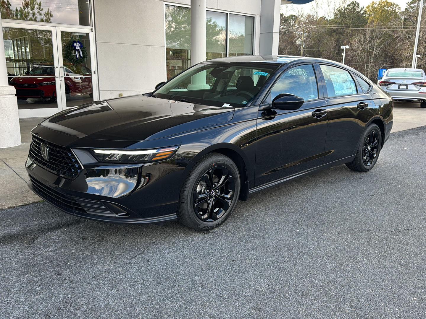 2025 Honda Accord SE's photo