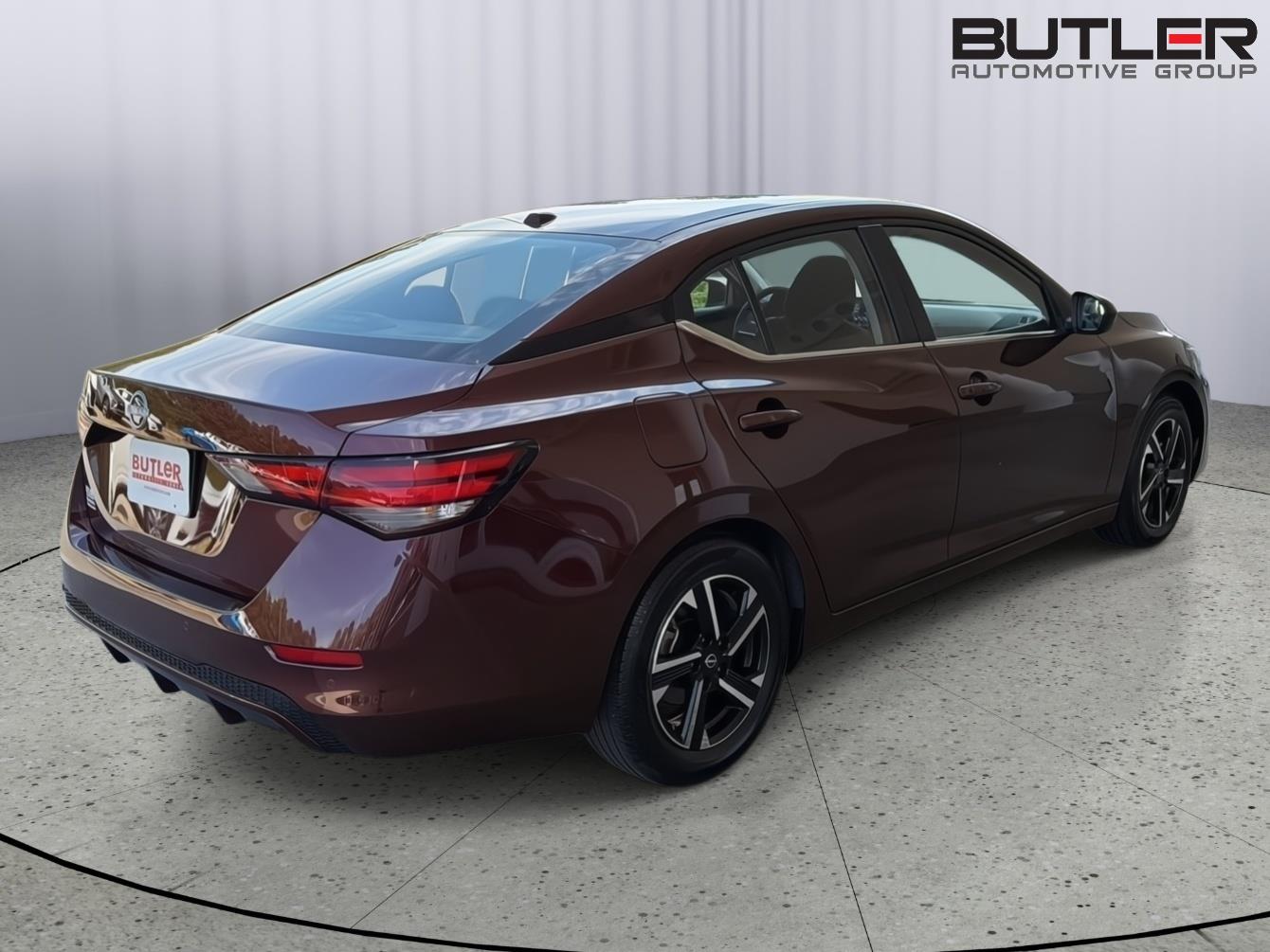 2025 Nissan Sentra SV - Photo 6