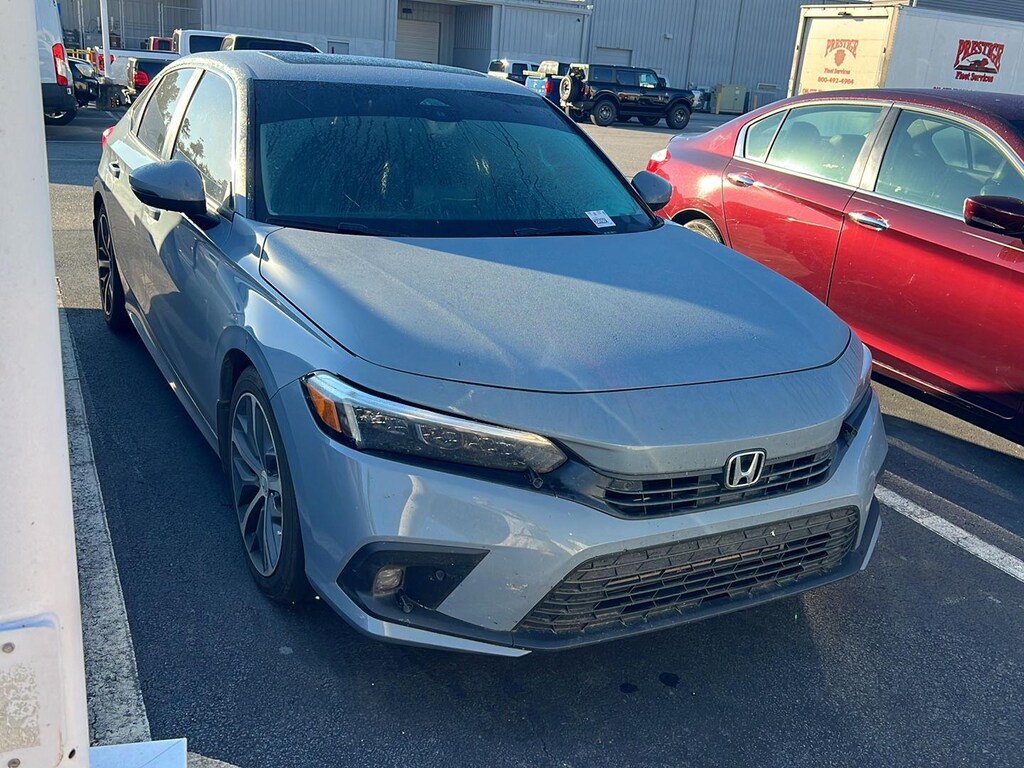 2024 Honda Civic Touring photo 2