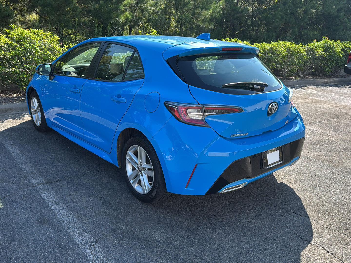 2019 Toyota Corolla SE photo 3