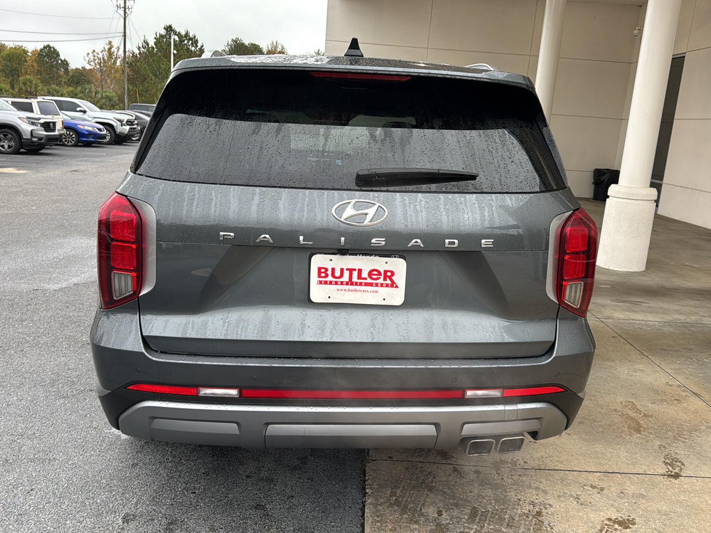 2024 Hyundai Palisade SEL photo 2