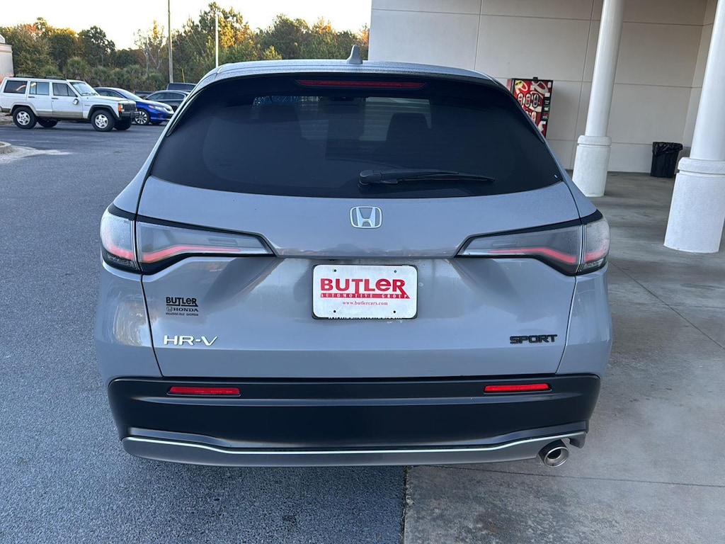 Used 2023 Honda HR-V Sport 2WD SUV
