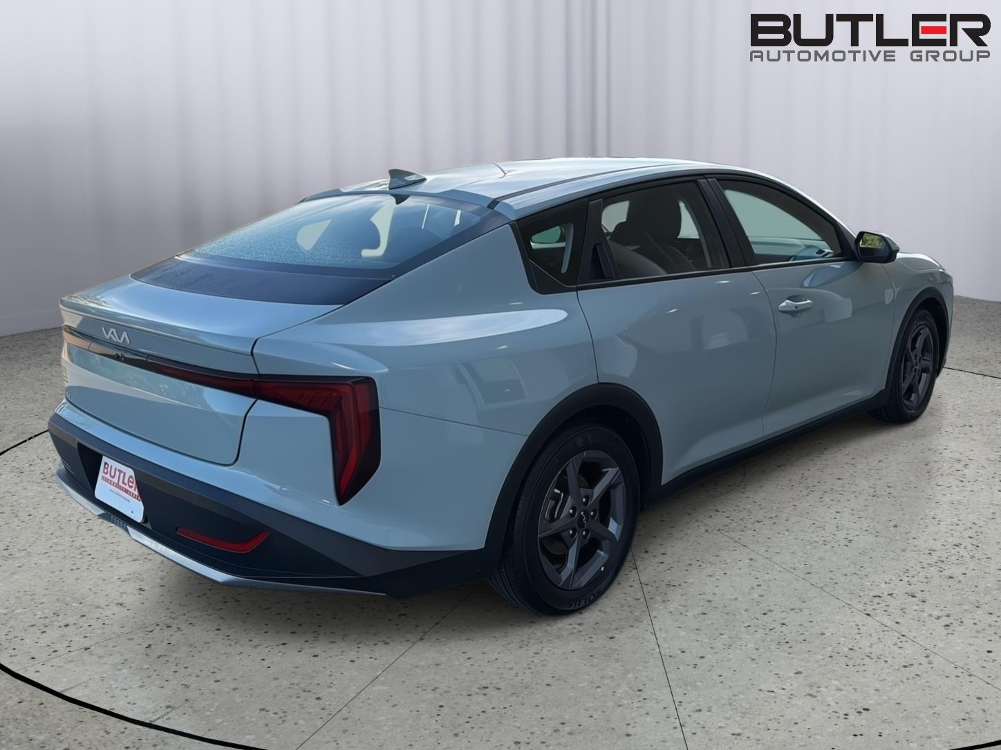 2025 Kia K4 LXS - Photo 6