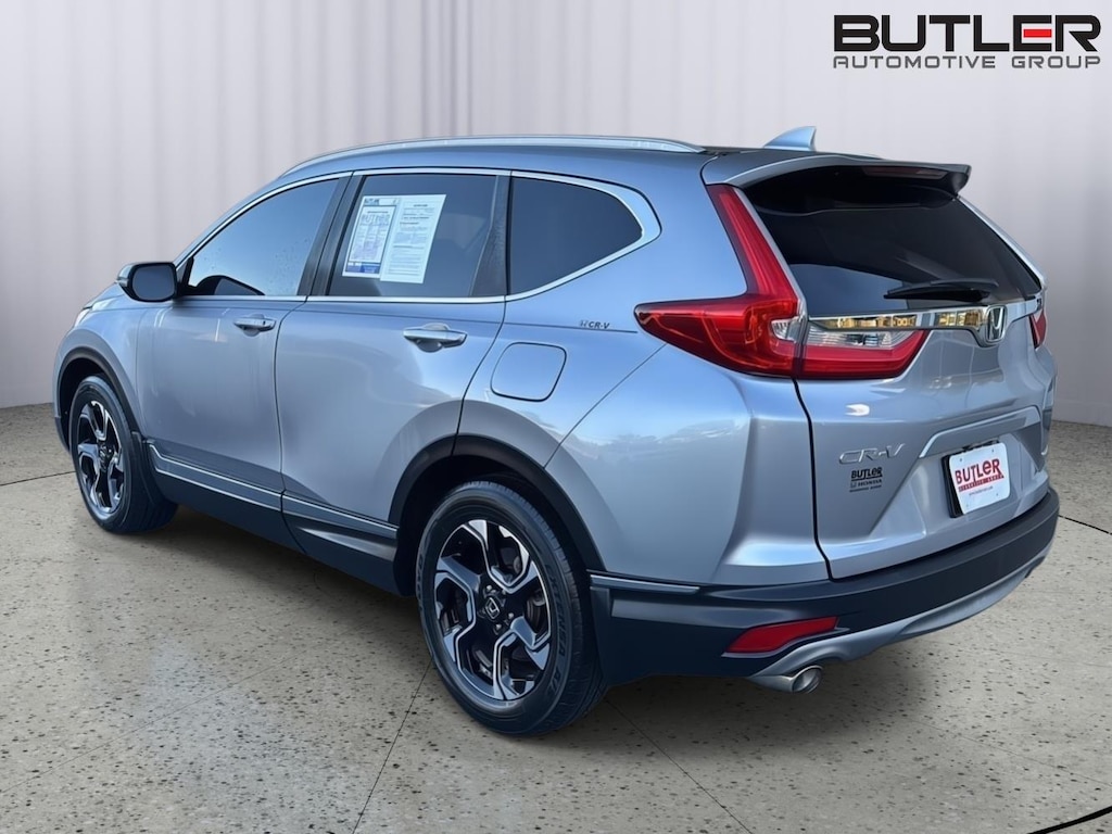 Used 2019 Honda CR-V Touring 2WD SUV