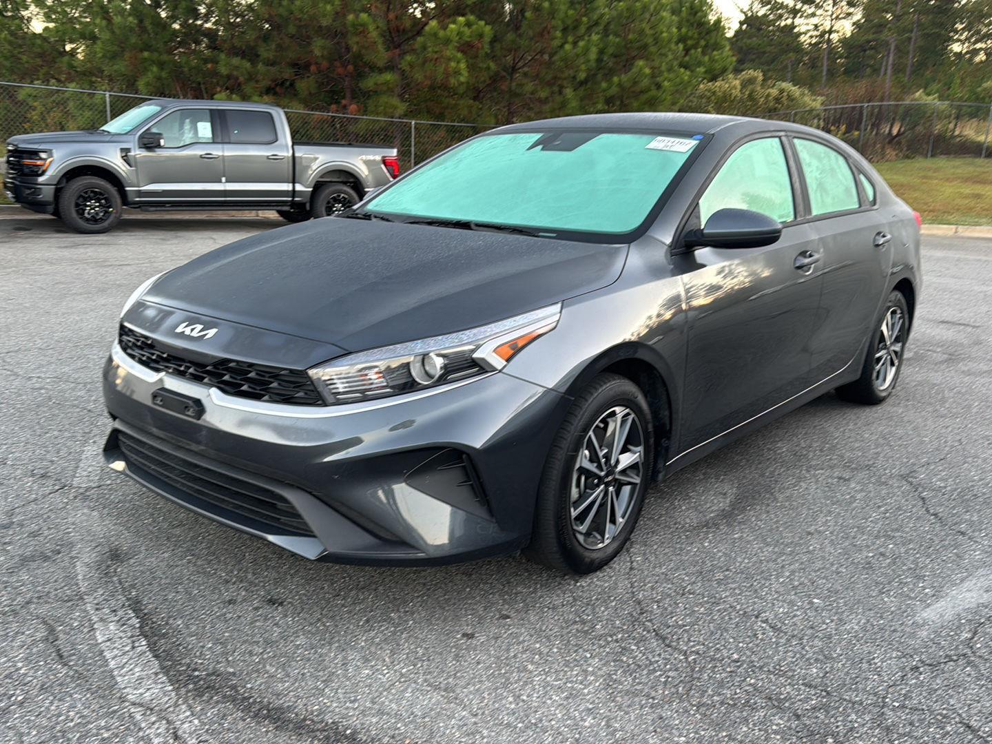2024 Kia Forte LXS photo 2