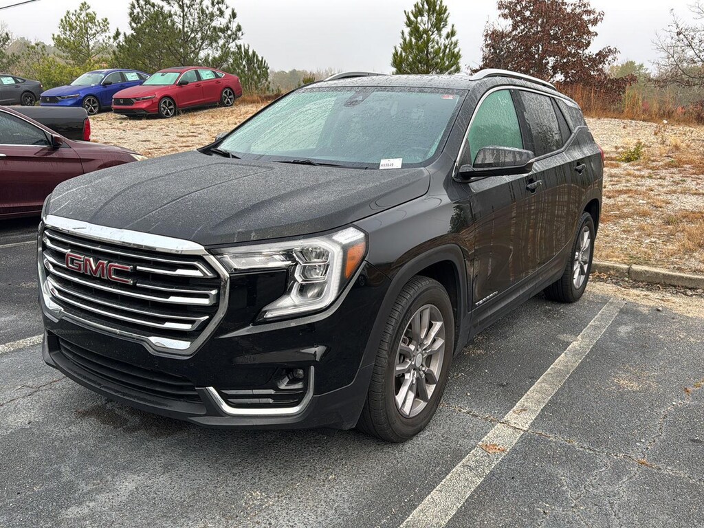 2024 Gmc Terrain SLT photo 3