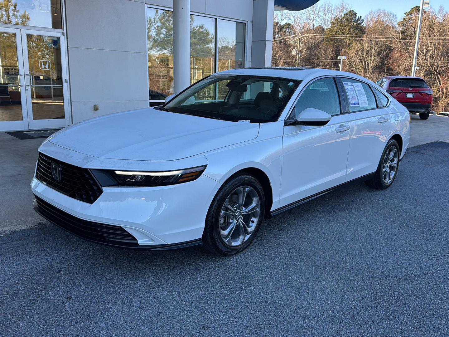 2024 Honda Accord EX's photo