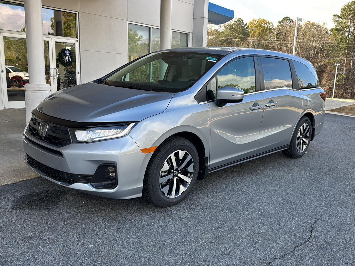 2026 Honda Odyssey EX-L's photo