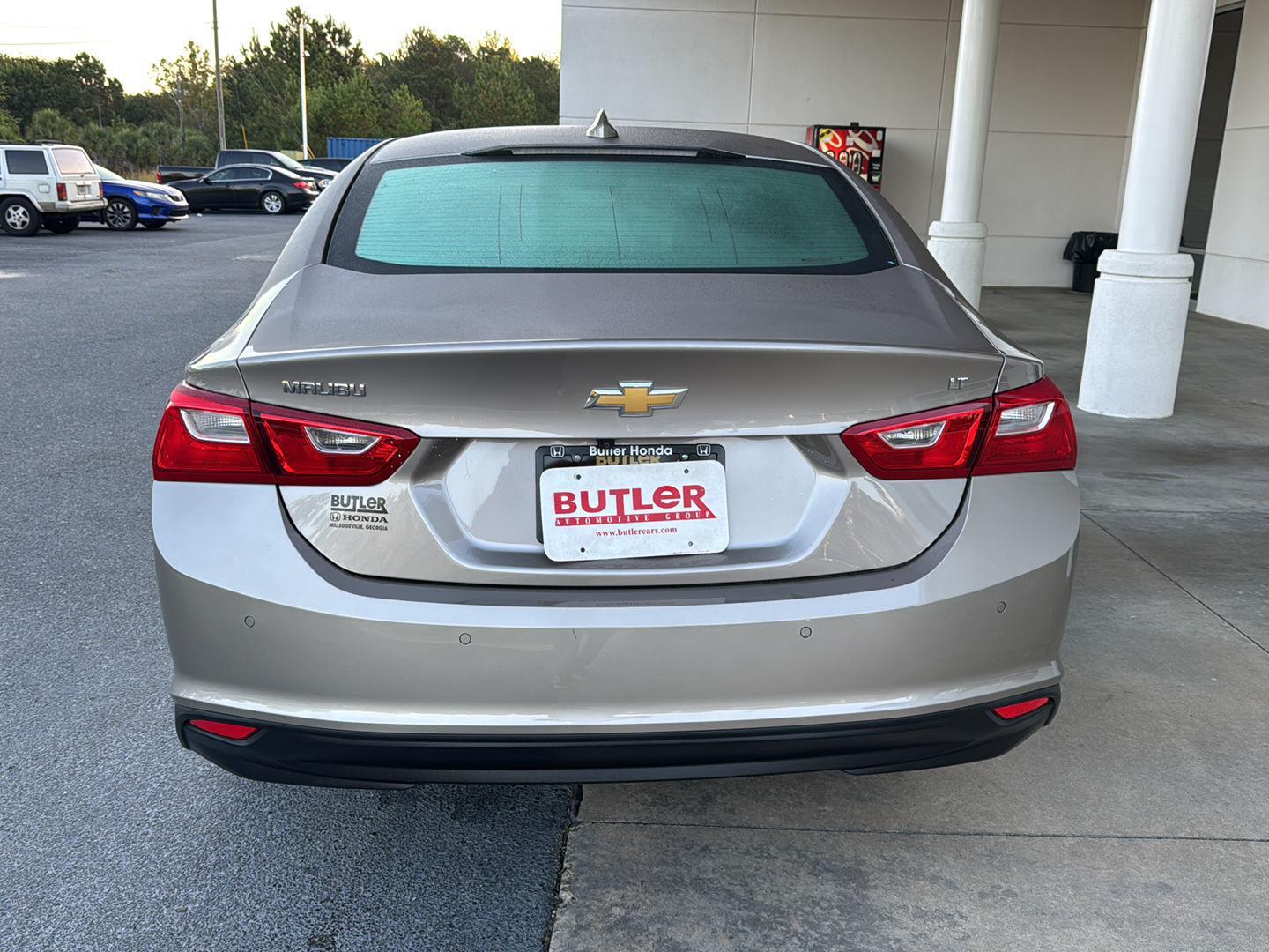 2023 Chevrolet Malibu 1LT photo 4