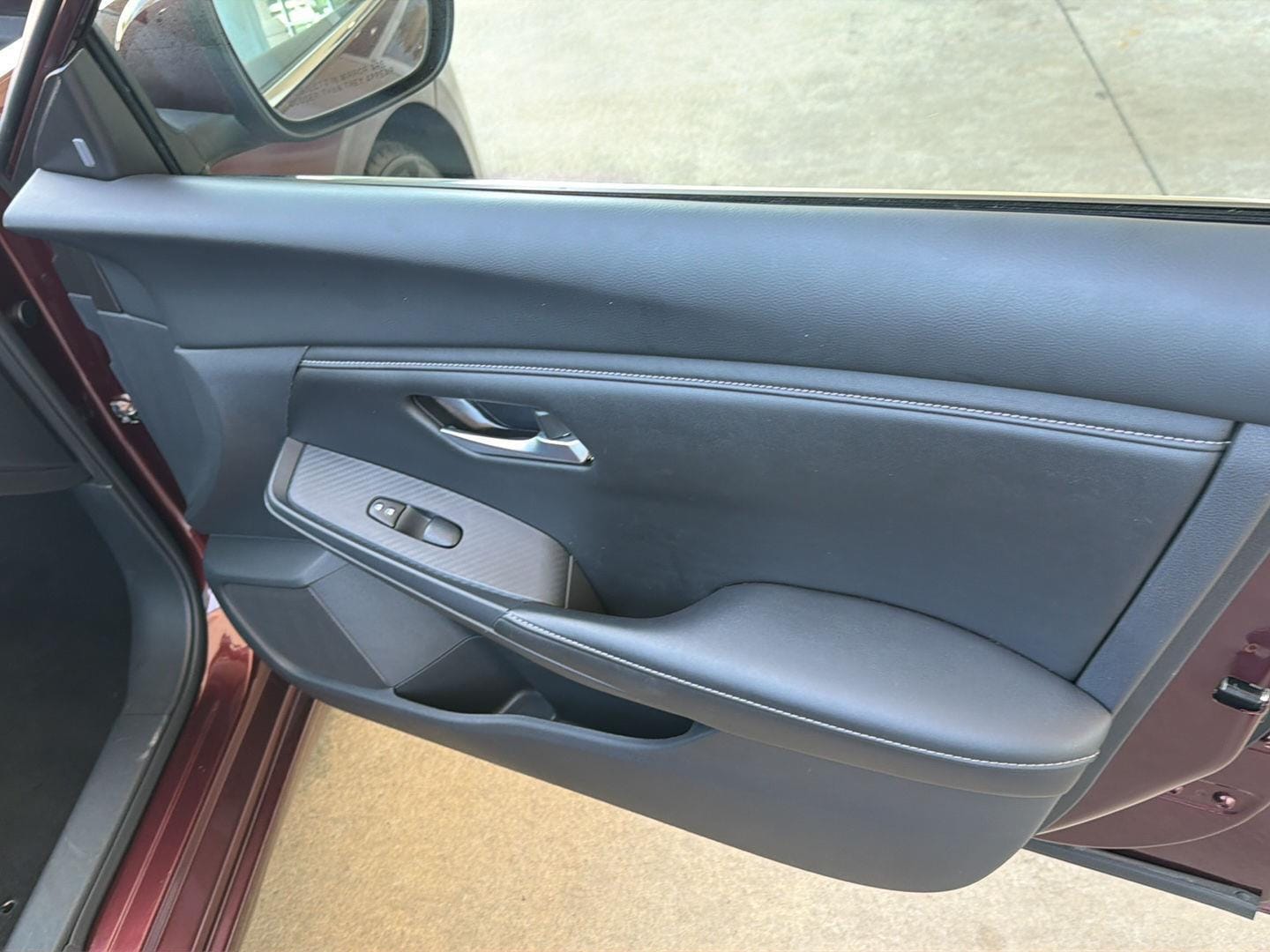 2025 Nissan Sentra SV - Photo 14