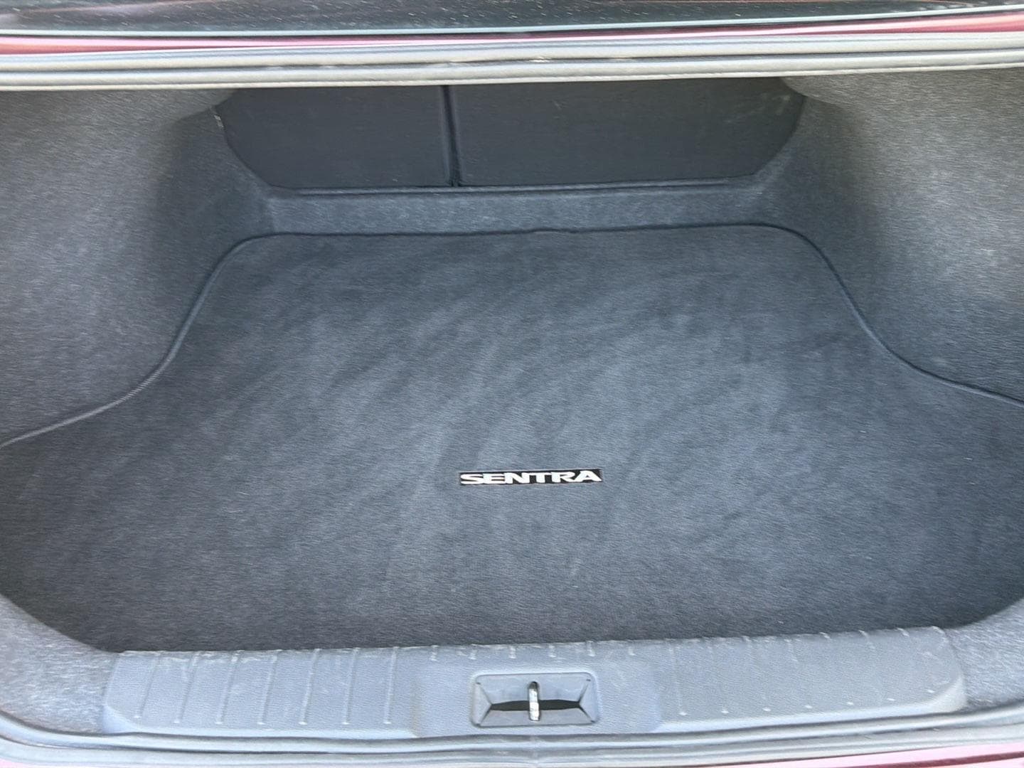2025 Nissan Sentra SV - Photo 32