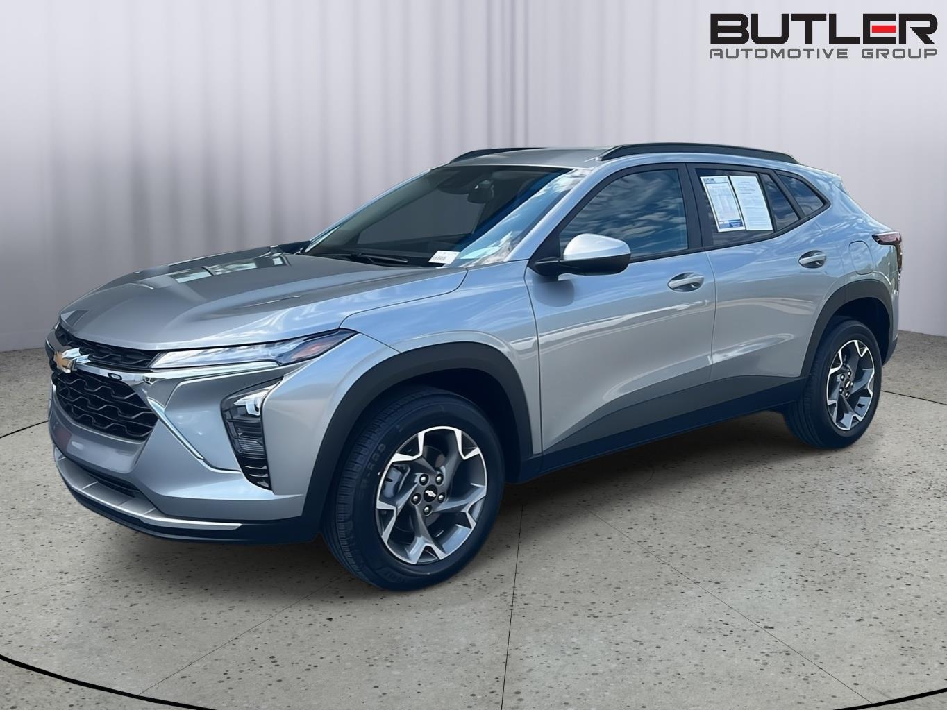 2025 Chevrolet Trax LT's photo