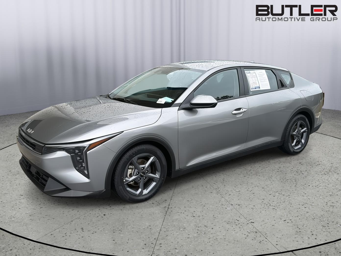 2025 Kia K4 LXS AT's photo